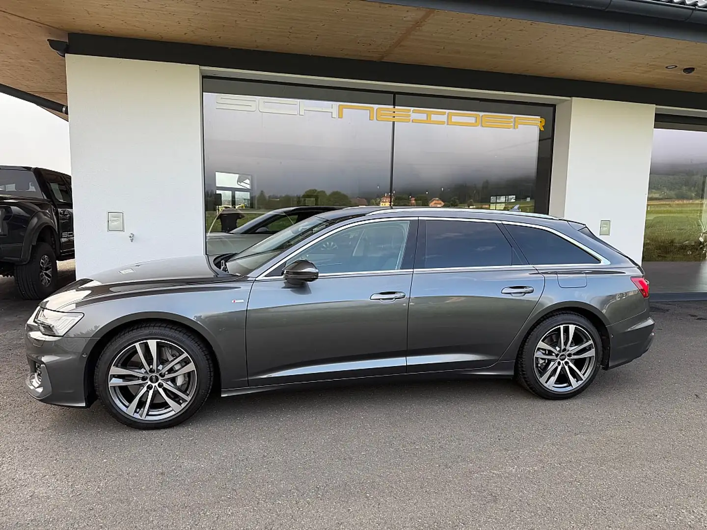 Audi A6 50 TFSI e PHEV quattro S-line S-tronic* GARANTI... Grau - 2