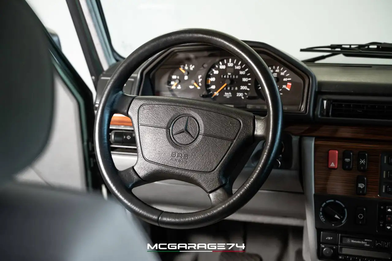 Mercedes-Benz G 320 SW corto auto, foto 12