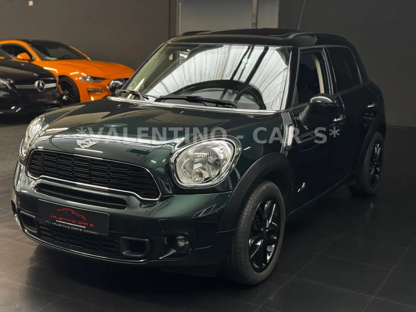 MINI Cooper SD Countryman All4/Panorama/Ambiente/Navi Verde - 2