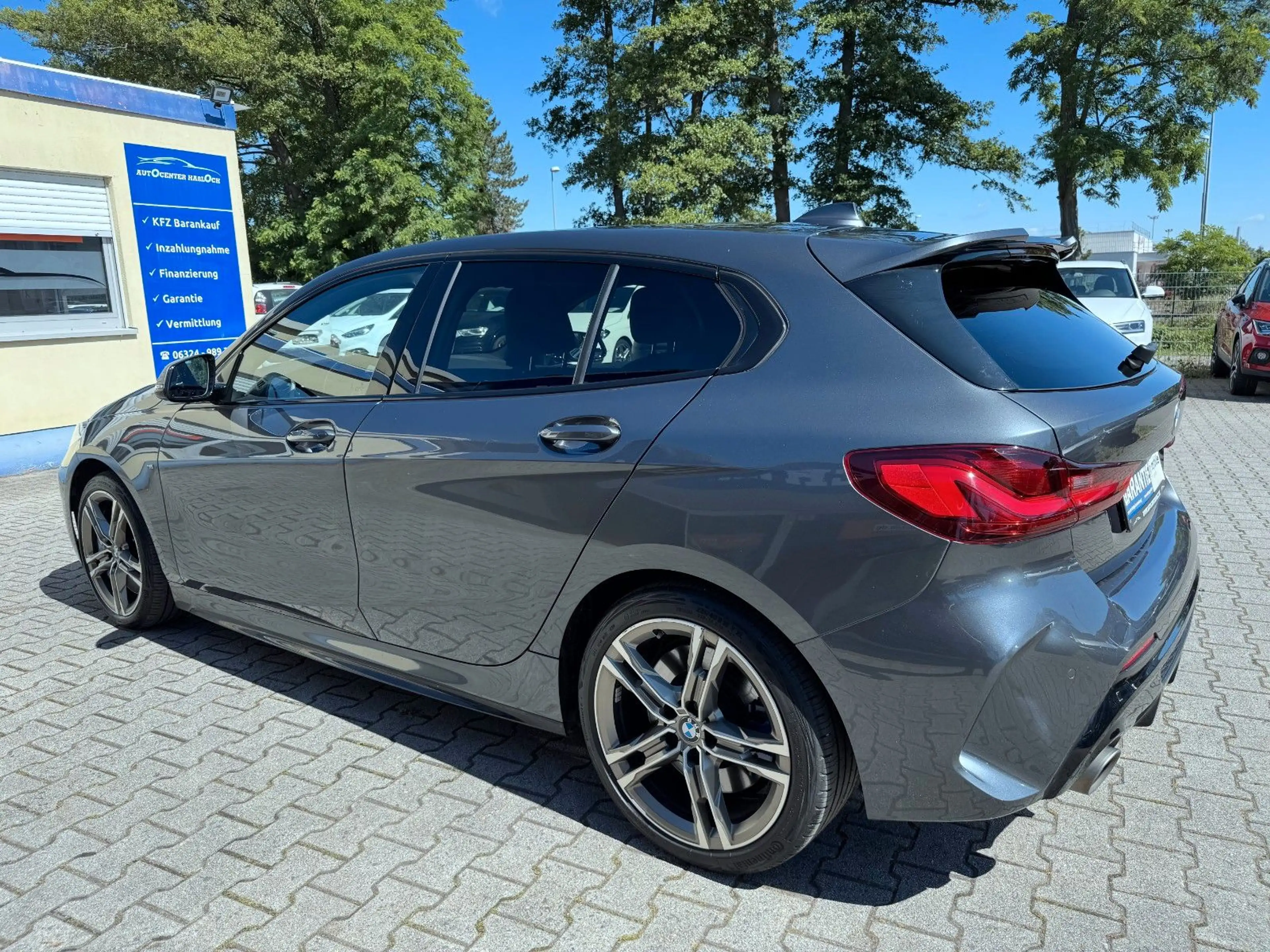 BMW 135 i xDrive M-Sport*LED*S-Heft*TOP* — photo 7