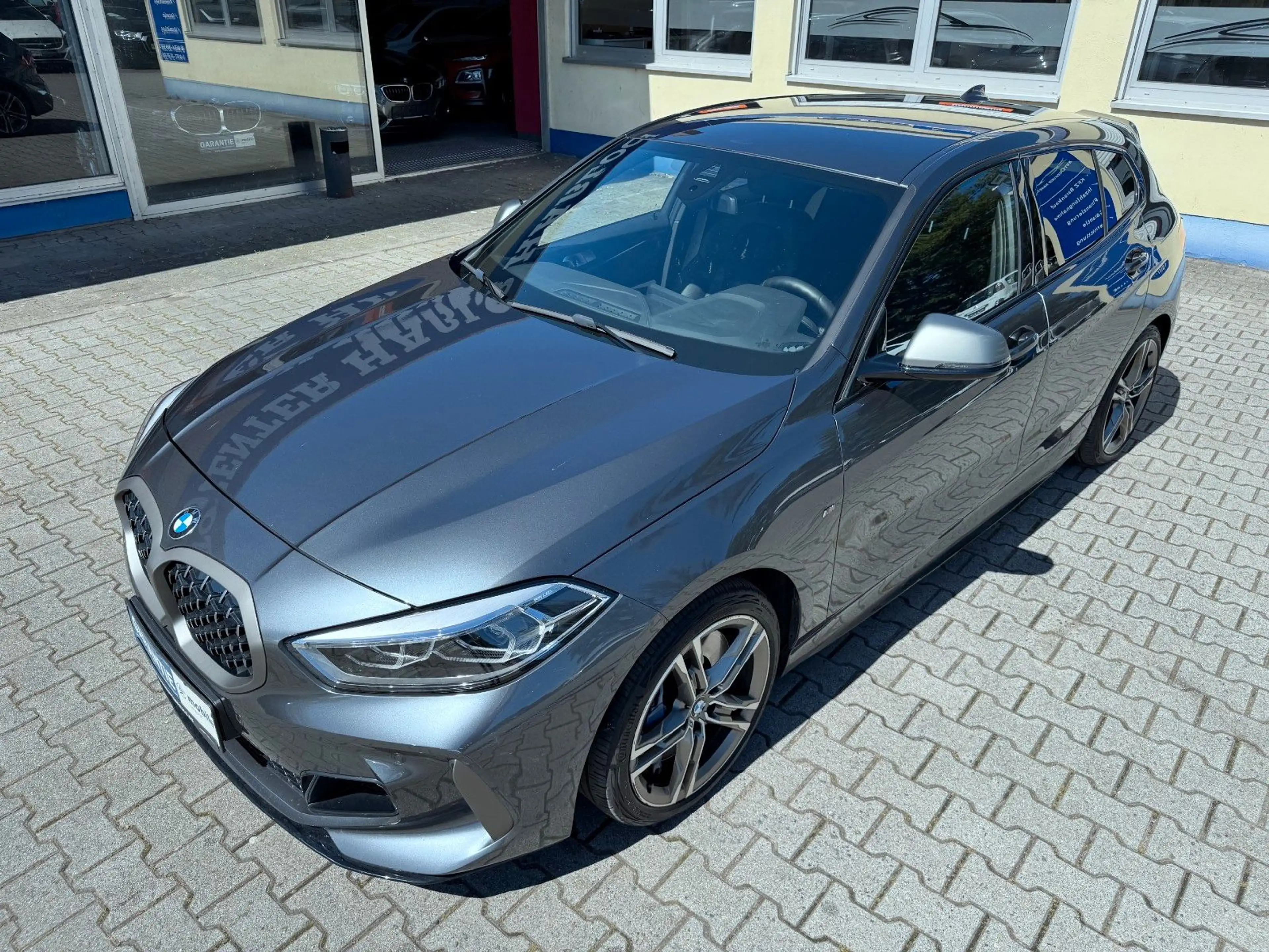 BMW 135 i xDrive M-Sport*LED*S-Heft*TOP* — photo 11