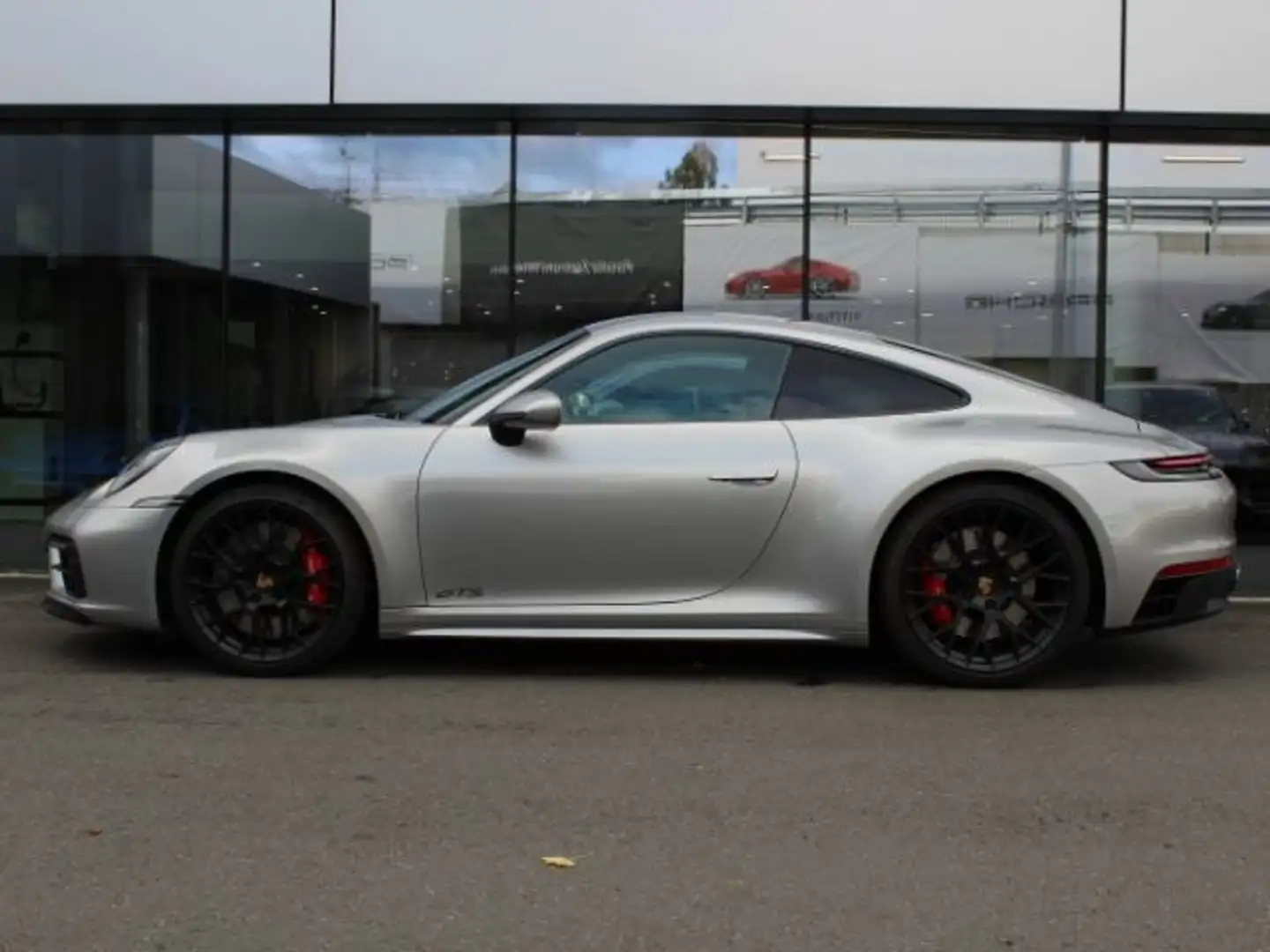 Porsche 992 (911) Carrera GTS Silber - 2