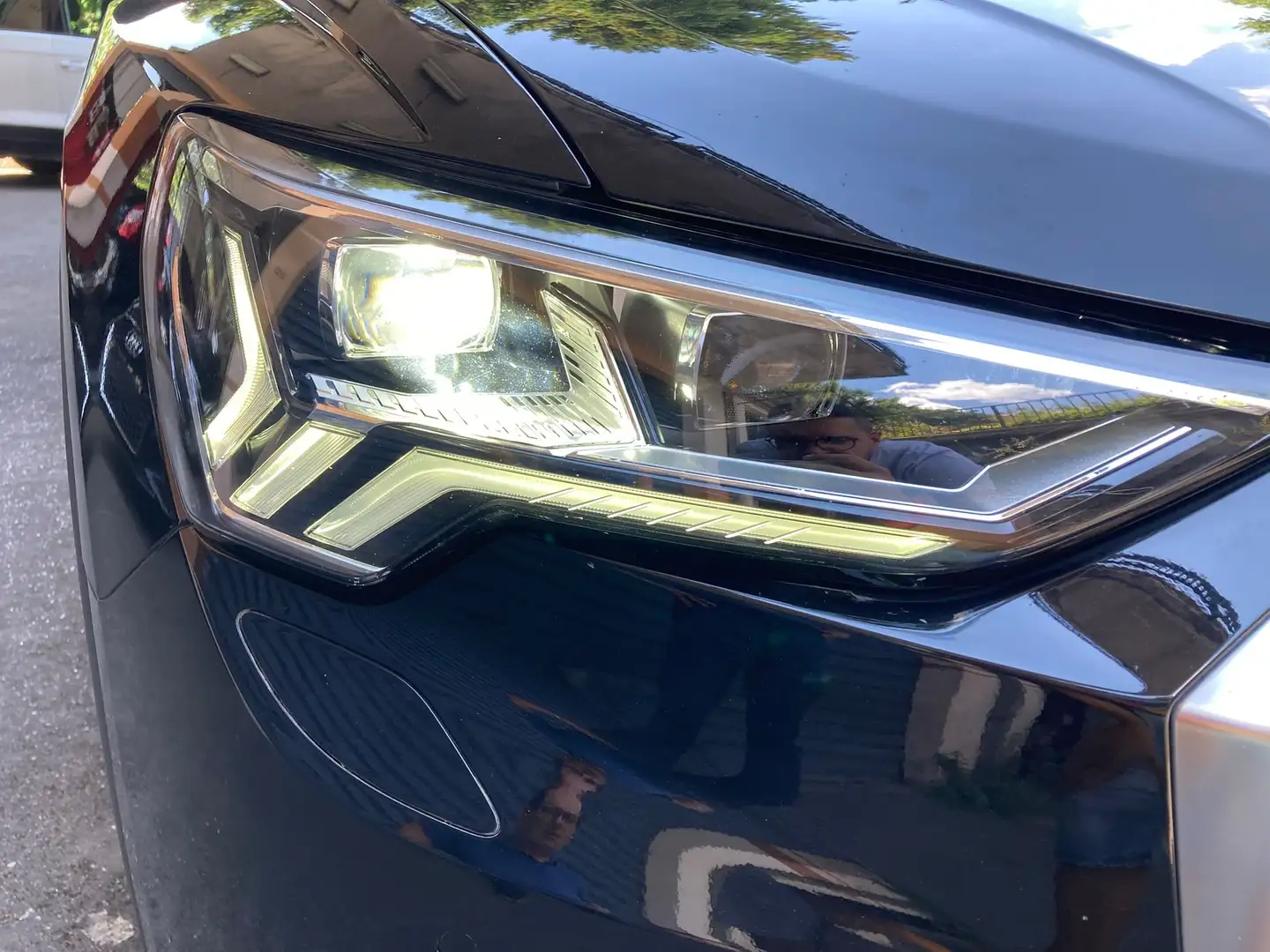 Audi Q3 40 2.0 tdi Advanced quattro 200cv s-tronic Nero - 2