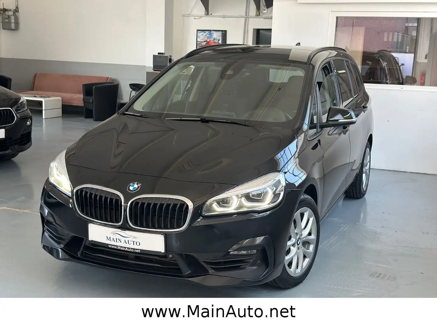 BMW 218 Autom./LED/AHK/HiFi/CAM/CarPlay Schwarz - 1