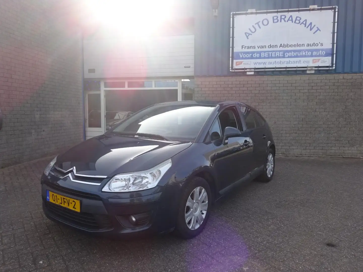 Citroen C4 1.6 VTi Prestige Bleu - 1