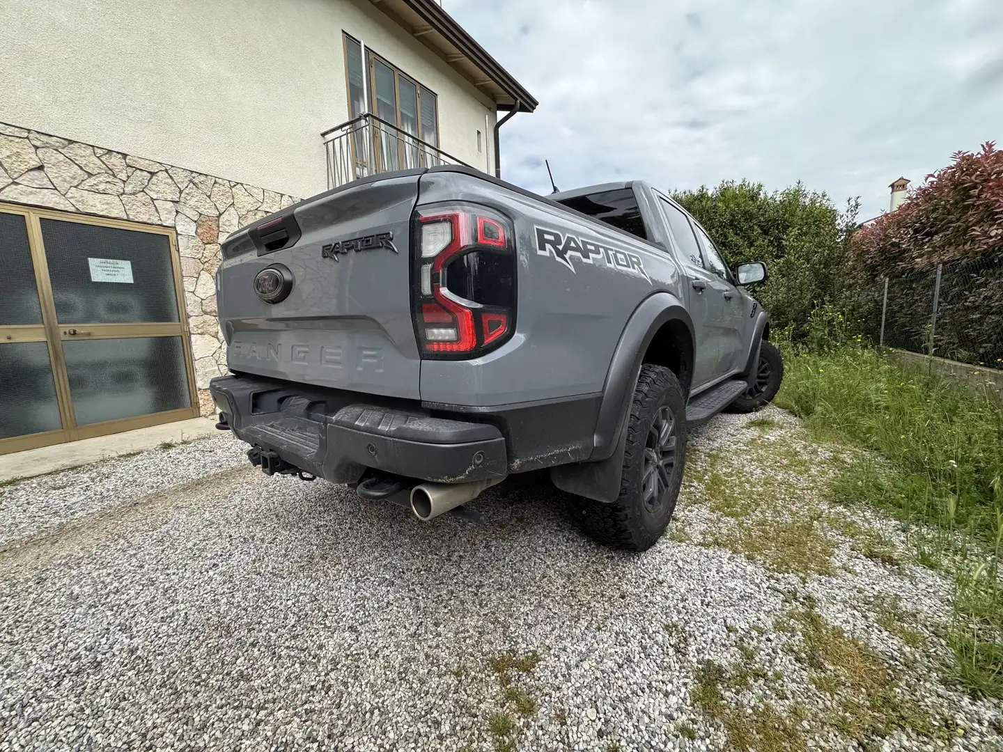 Ford Ranger Ranger Raptor 3.0 ecoboost V6 292cv Grijs - 1