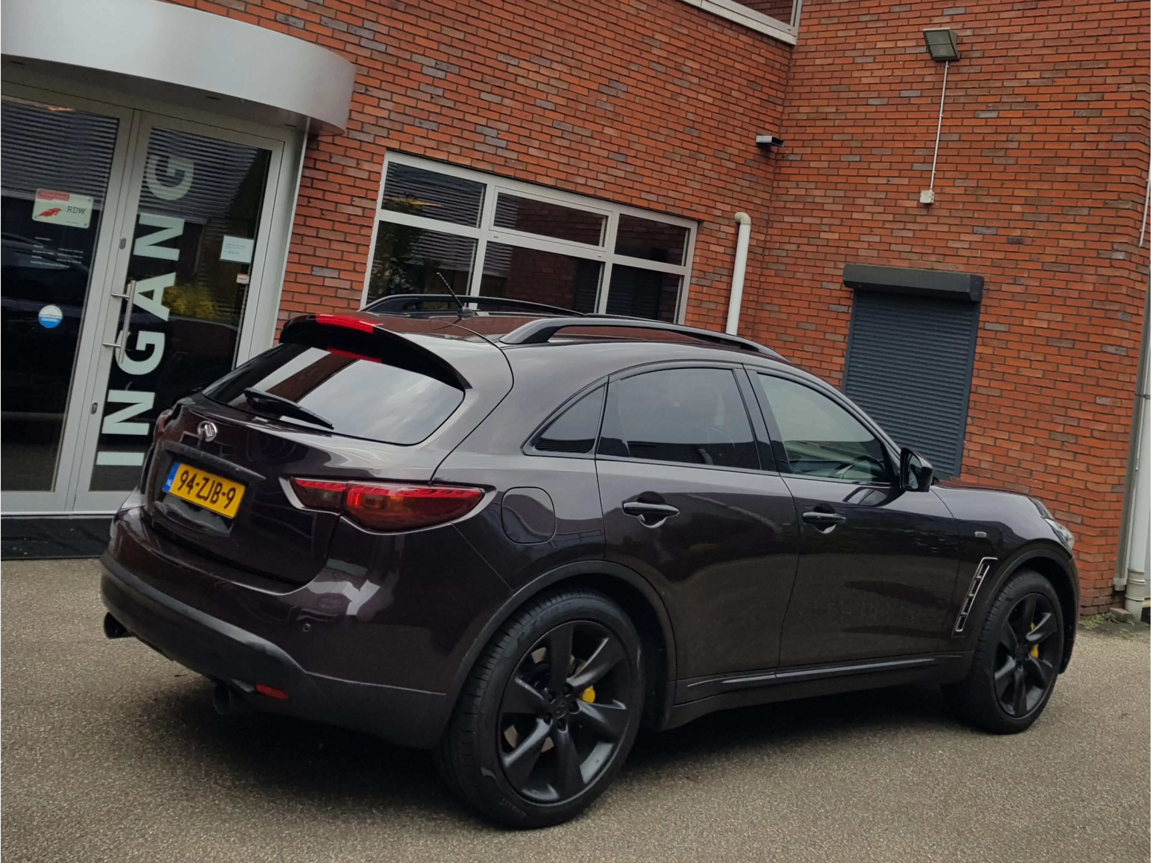 Infiniti FX FX37 Aut Navi Leder Dak Xenon Camera 21" — photo 6