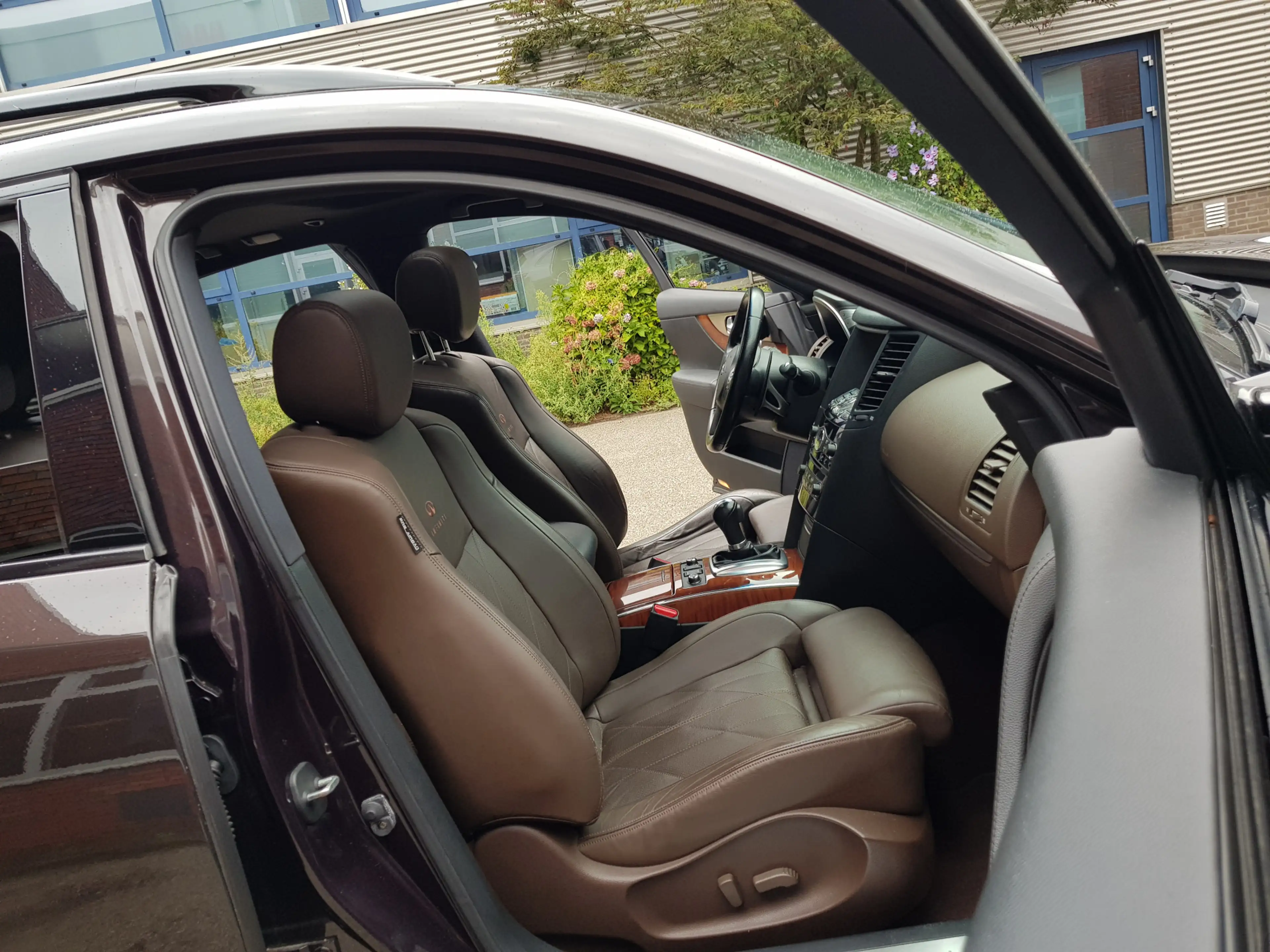 Infiniti FX FX37 Aut Navi Leder Dak Xenon Camera 21" — photo 11
