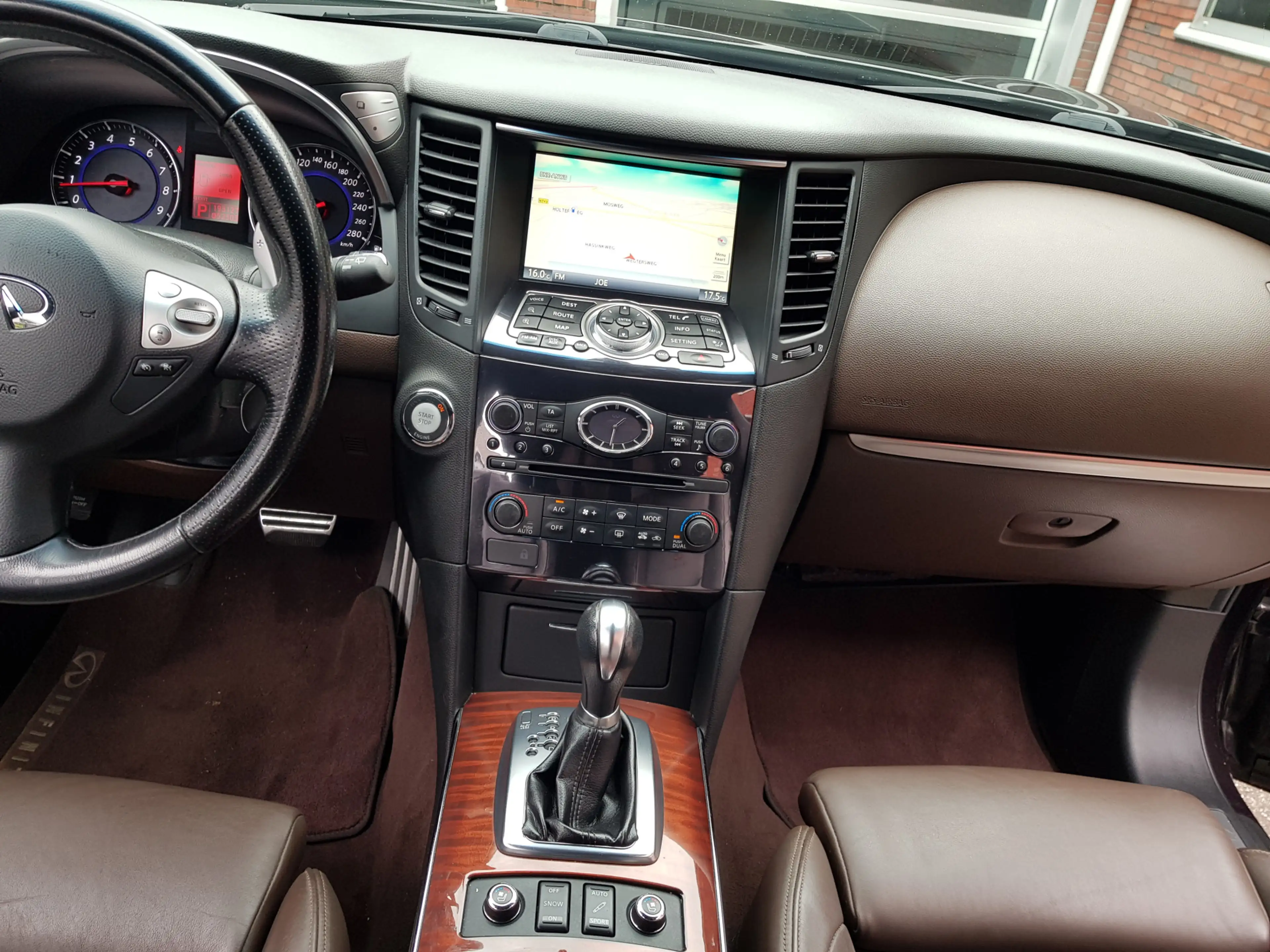 Infiniti FX FX37 Aut Navi Leder Dak Xenon Camera 21" — photo 13