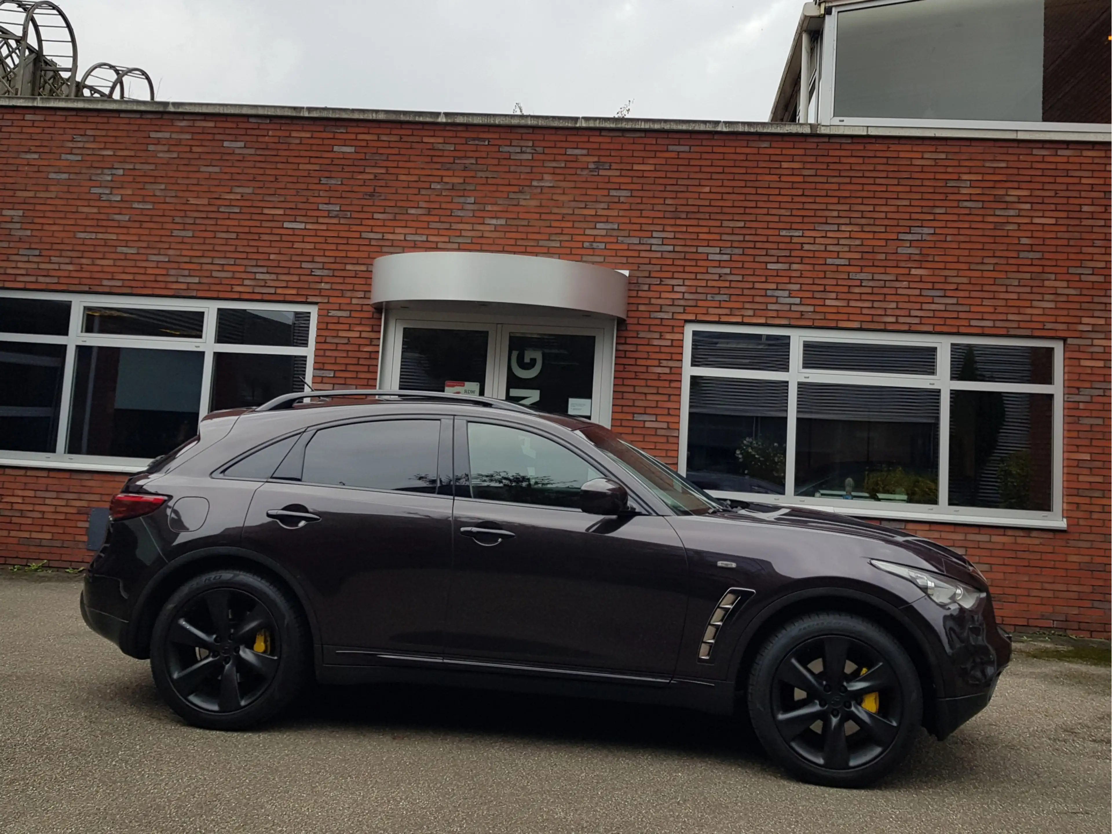 Infiniti FX FX37 Aut Navi Leder Dak Xenon Camera 21" — photo 4