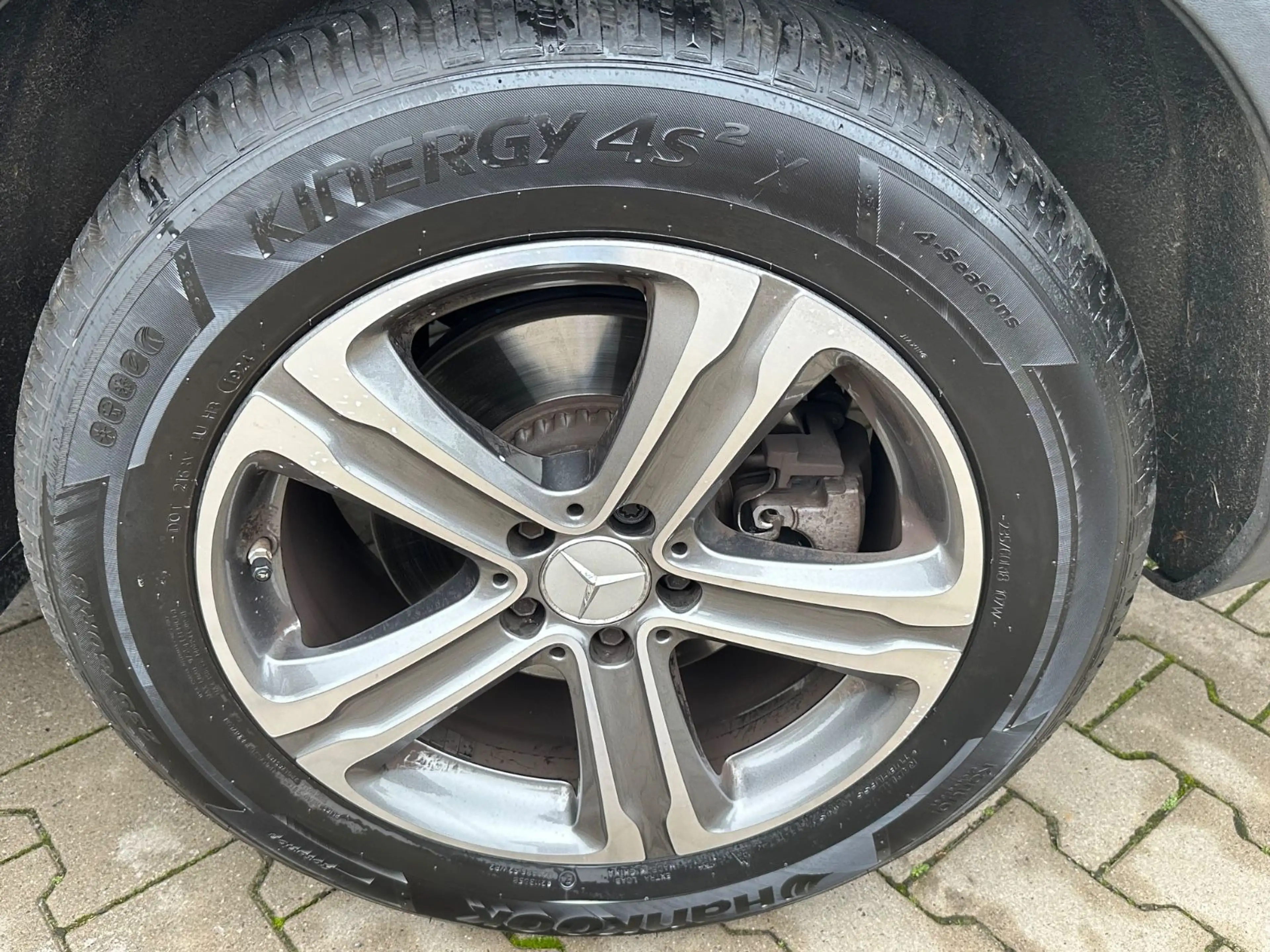 Mercedes-Benz GLC 250 4MATIC Autom. *PANORAMA*KAMERA*LEDER — photo 20