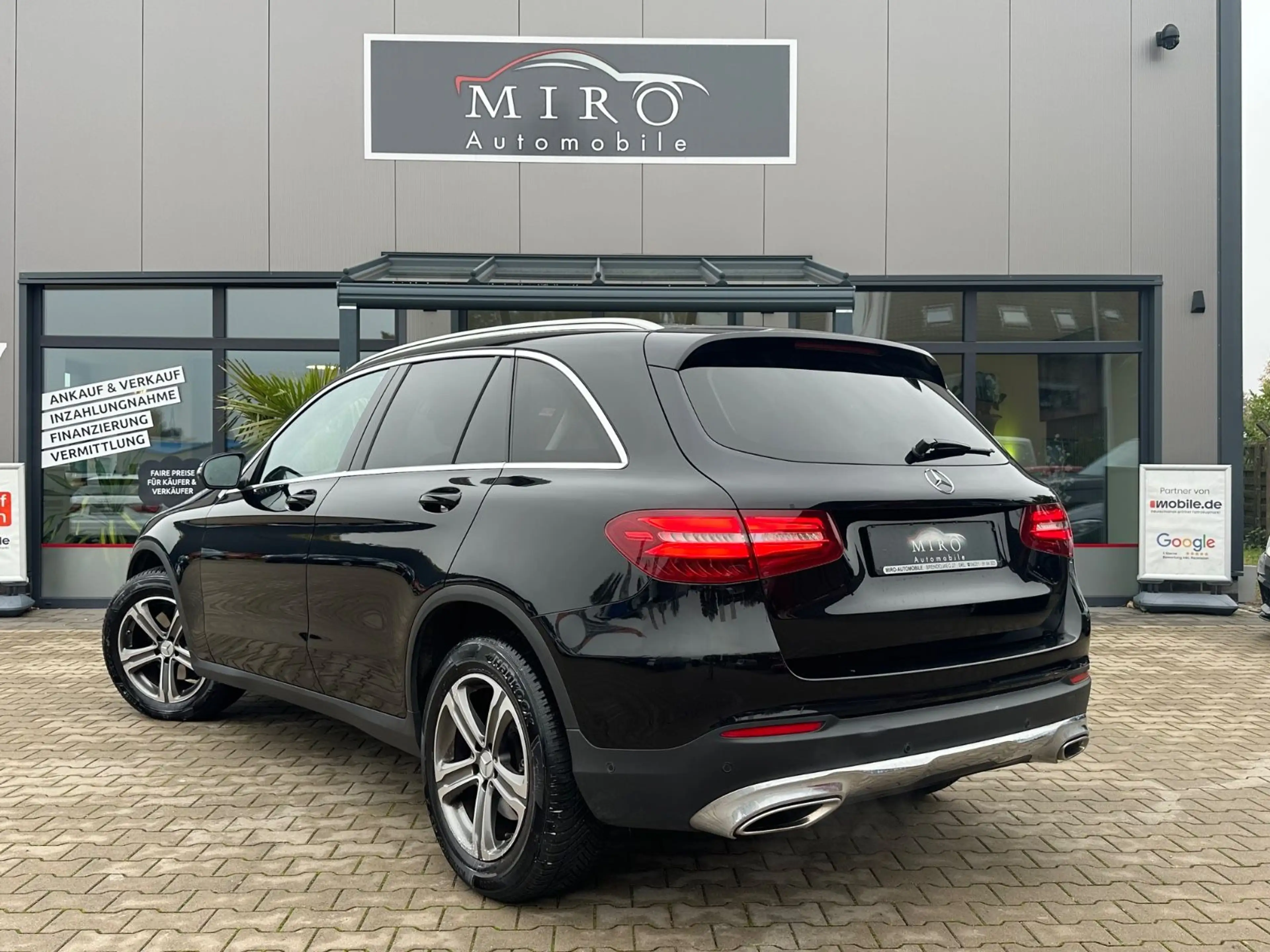 Mercedes-Benz GLC 250 4MATIC Autom. *PANORAMA*KAMERA*LEDER — photo 11