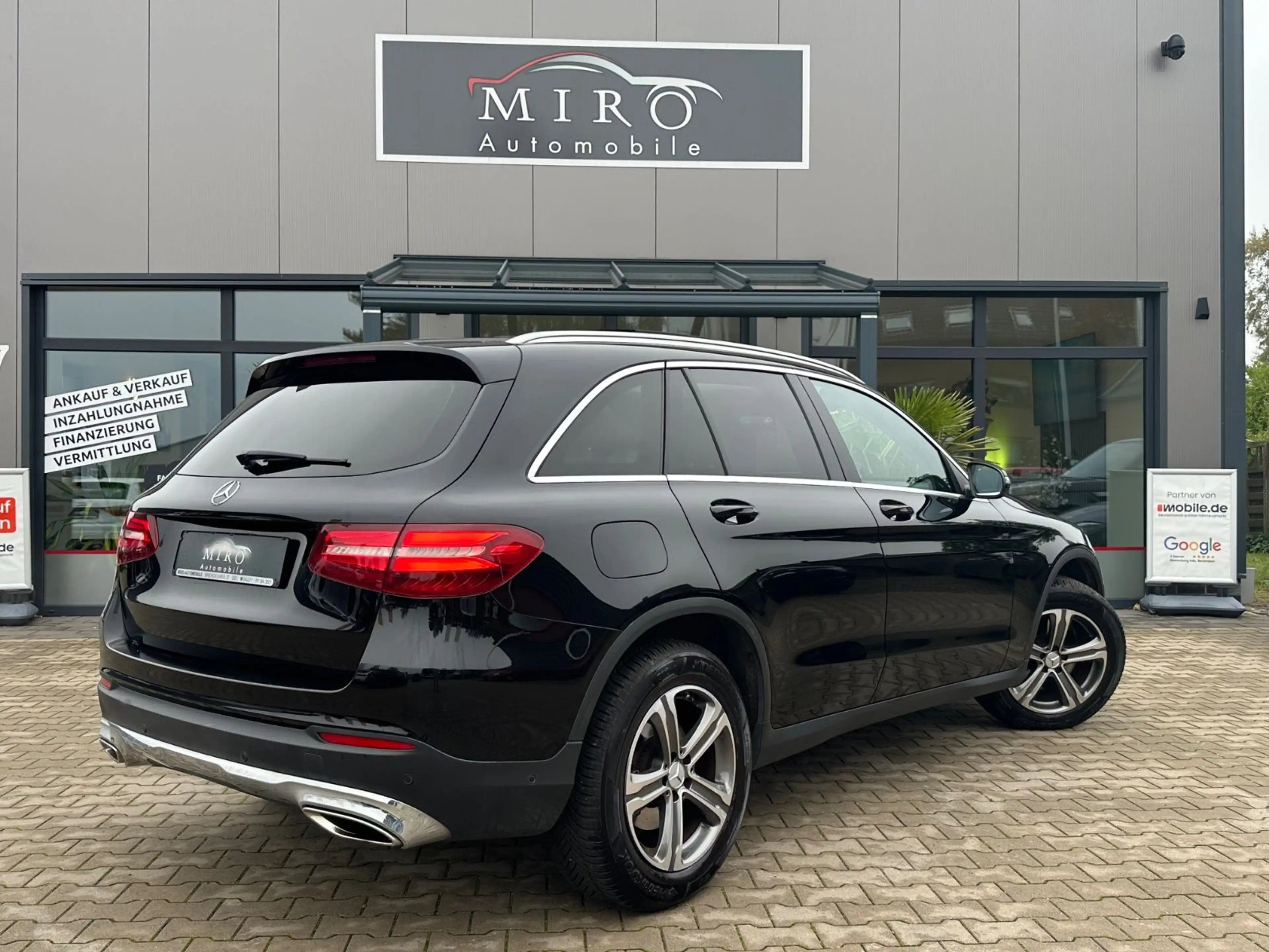 Mercedes-Benz GLC 250 4MATIC Autom. *PANORAMA*KAMERA*LEDER — photo 6