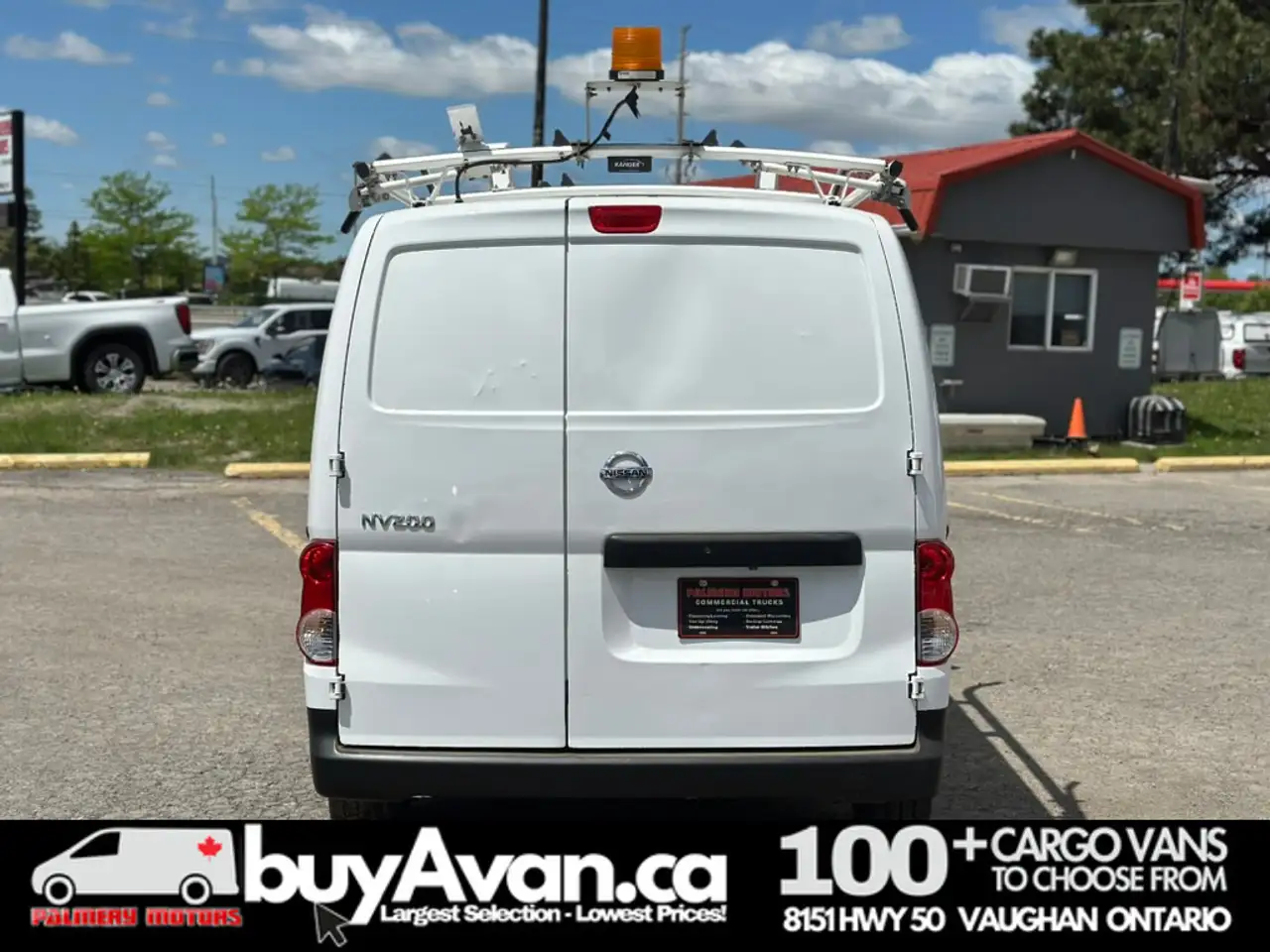 Nissan NV Cargo снимка Nissan NV Cargo