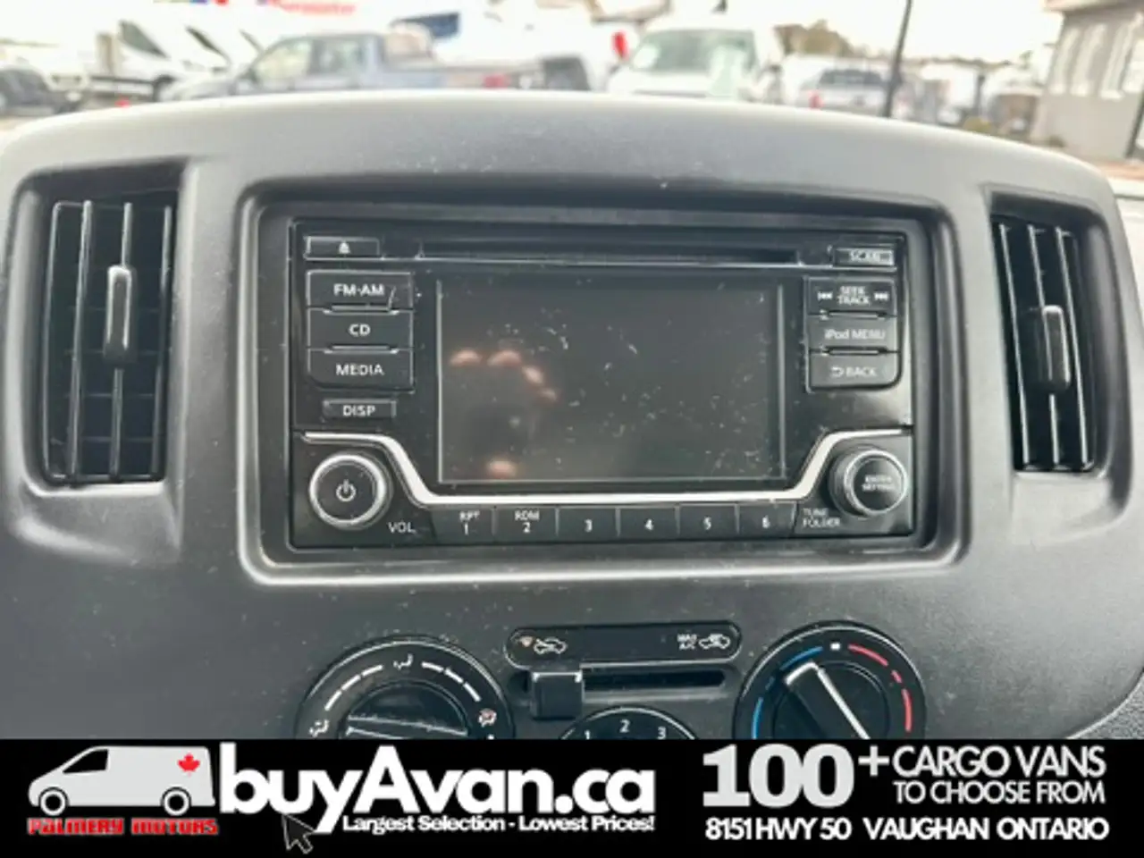 Nissan NV Cargo снимка Nissan NV Cargo