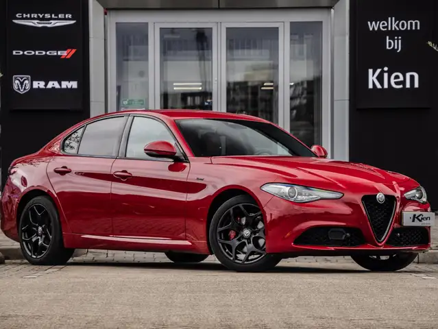 Alfa Romeo Giulia 2.0T Sprint | Veloce Interieur | Stoel- & stuurver