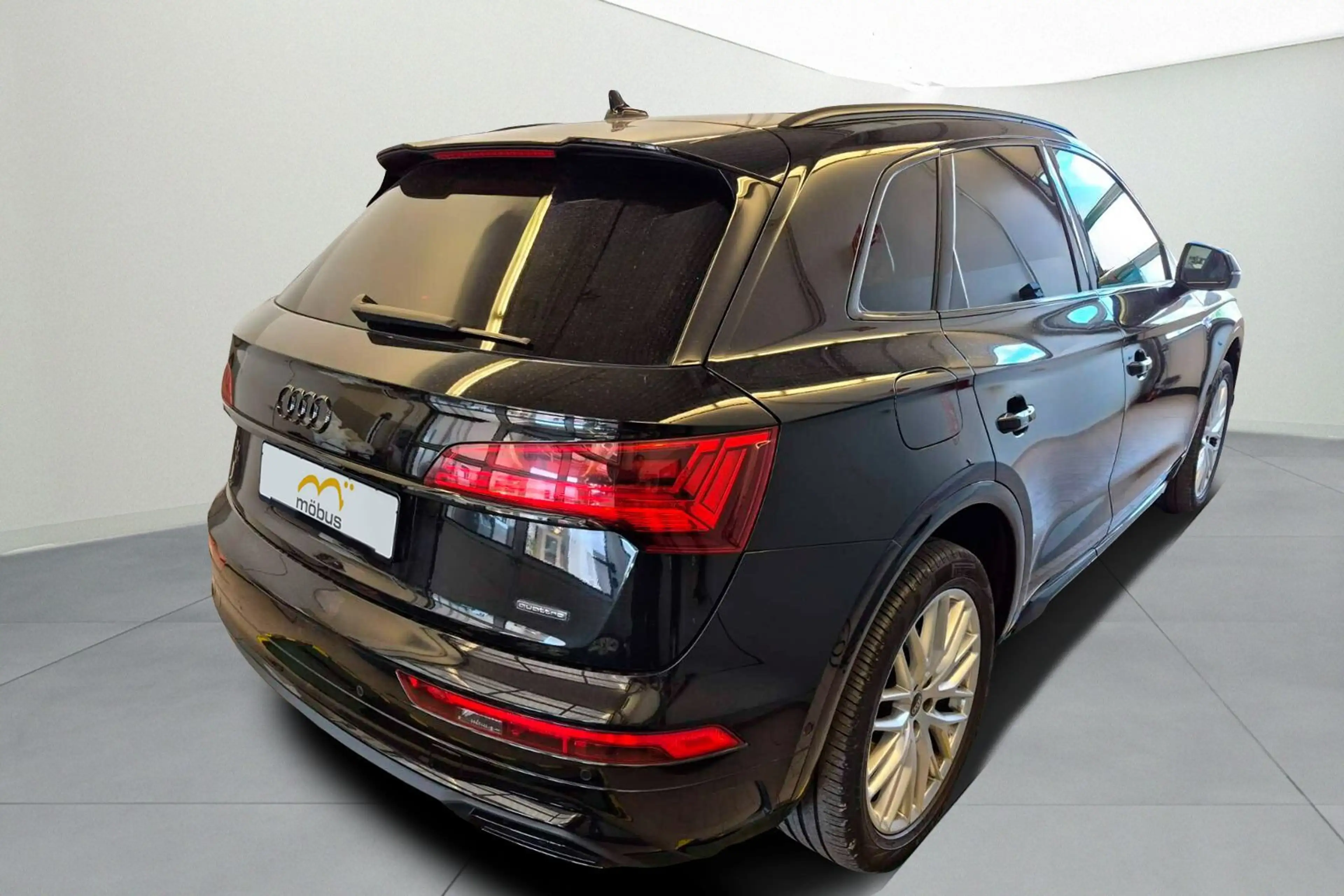 Audi Q5 40 TDI S-TRO*QUA*S-LINE*AHK*HUD*MATRIX*STHZG* — photo 3