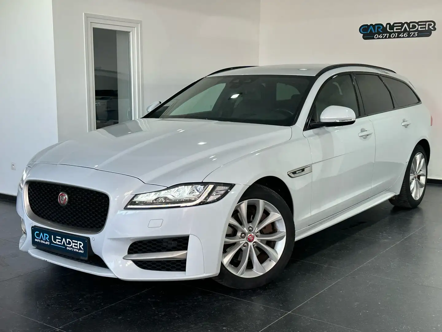 Jaguar XF Sportbrake 2.0 D AWD R-Sport (EU6.2) Bílá - 1