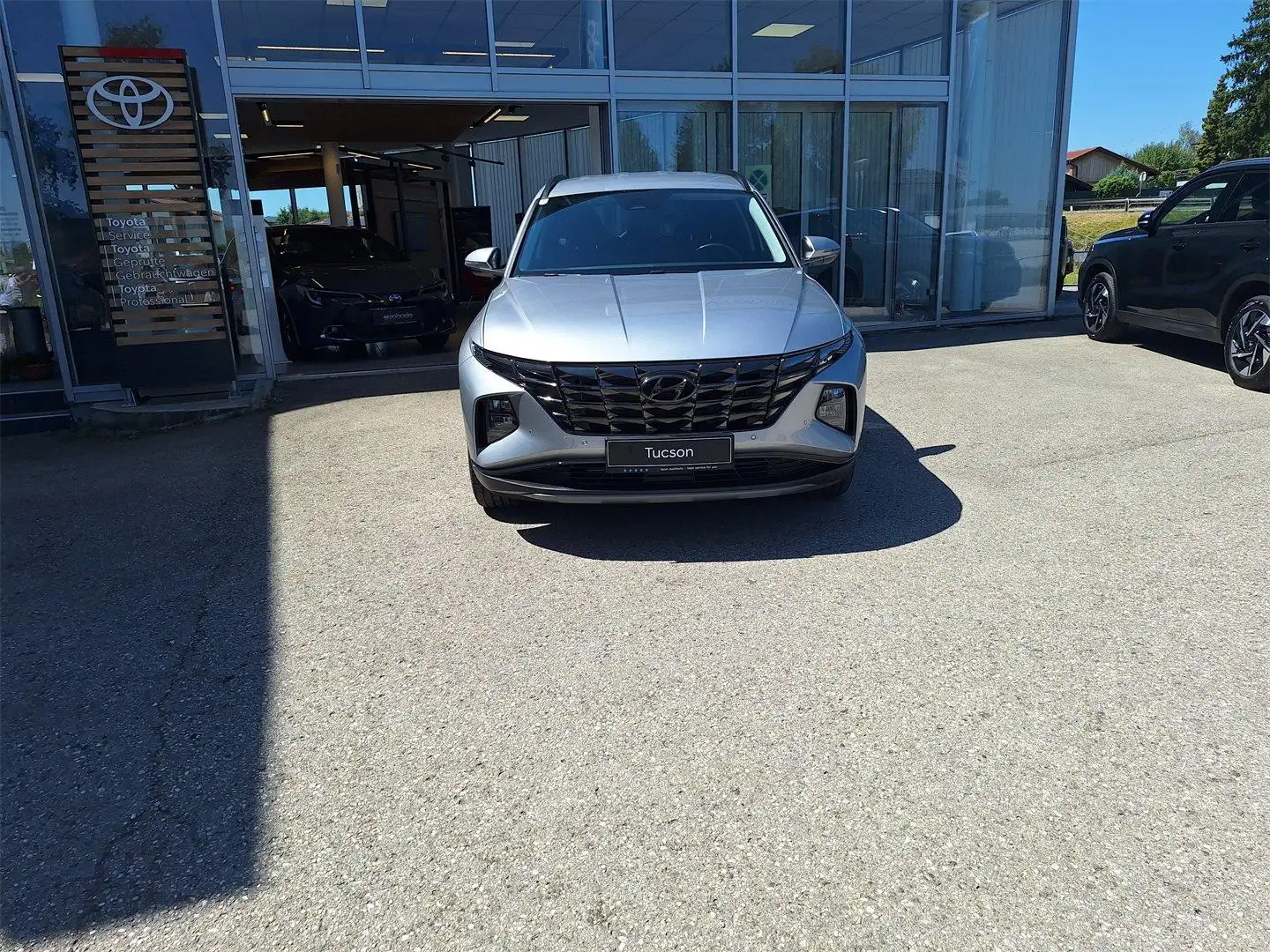 Hyundai TUCSON Tucson 1,6 T-GDI Plug-In Hybrid 4WD Trend Line Silber - 2