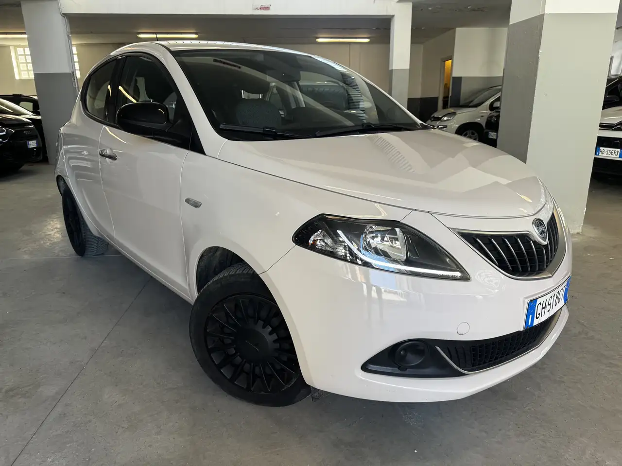 Lancia Ypsilon 2021