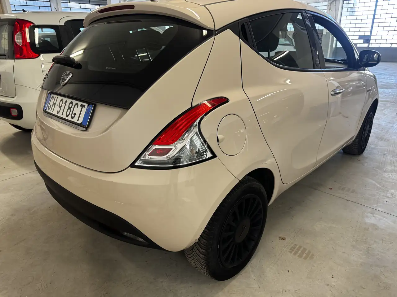 Lancia Ypsilon 2021 — фото 6