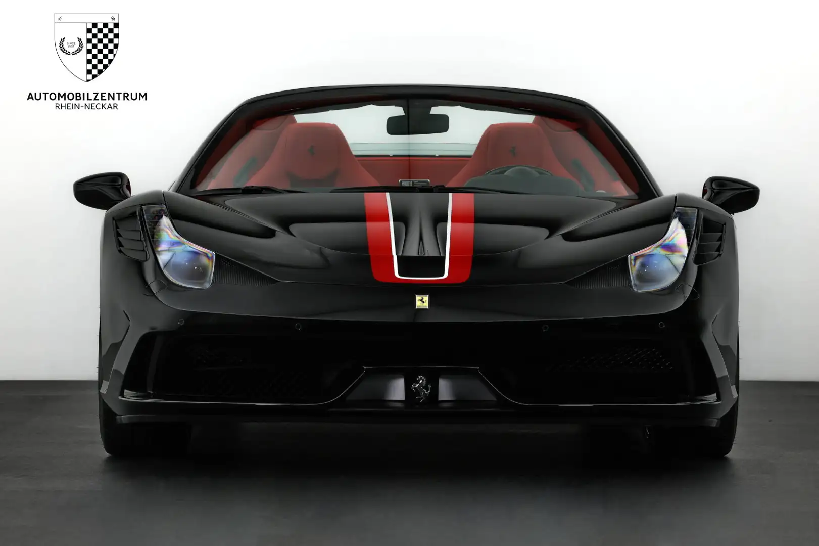 Ferrari 458 458 Speciale Aperta 1 of 499 BicolorLivery/Lift Schwarz - 2