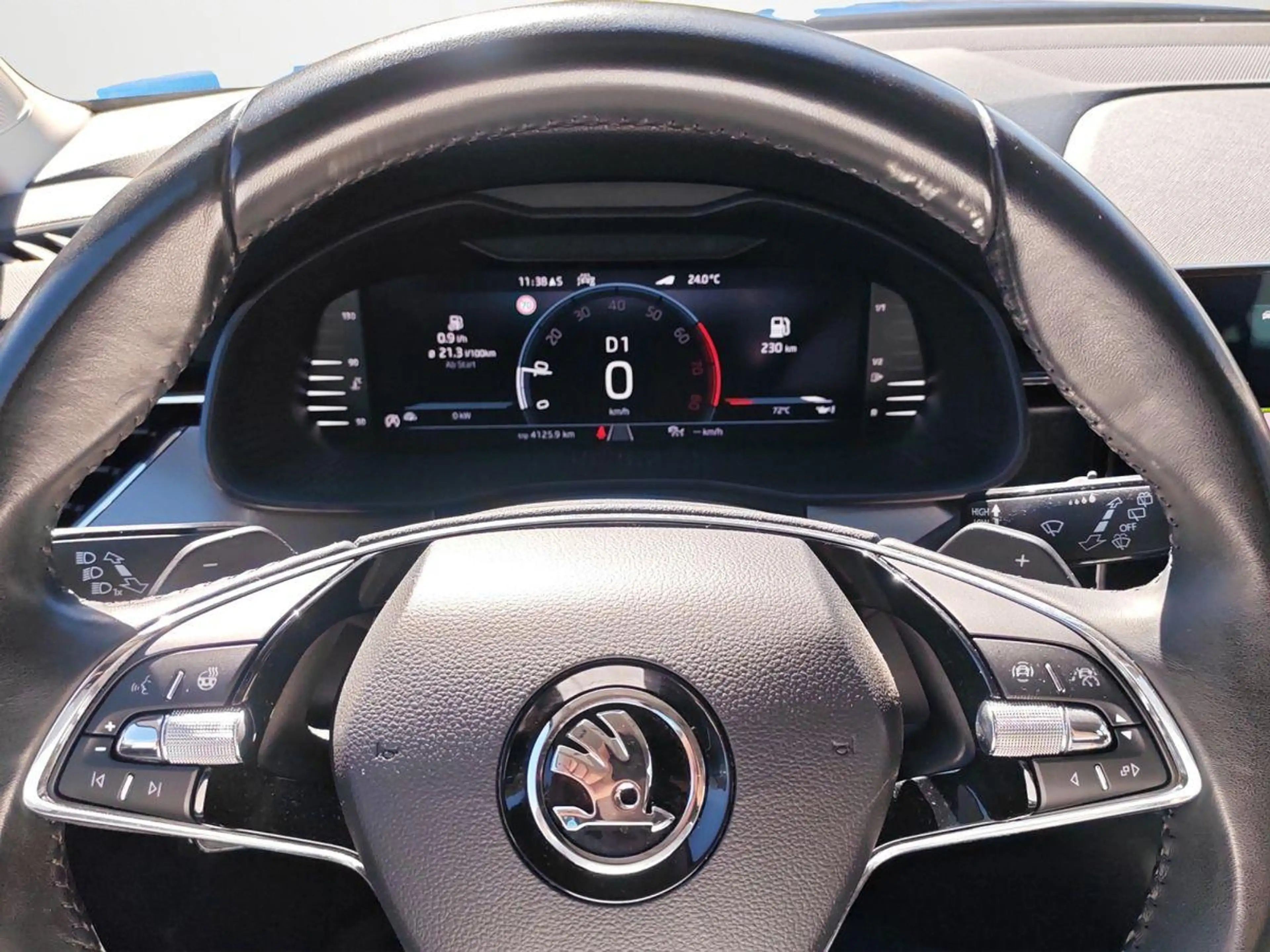 Skoda Kamiq Clever 1.0 TSI DSG AHK ACC Smartlink — photo 12