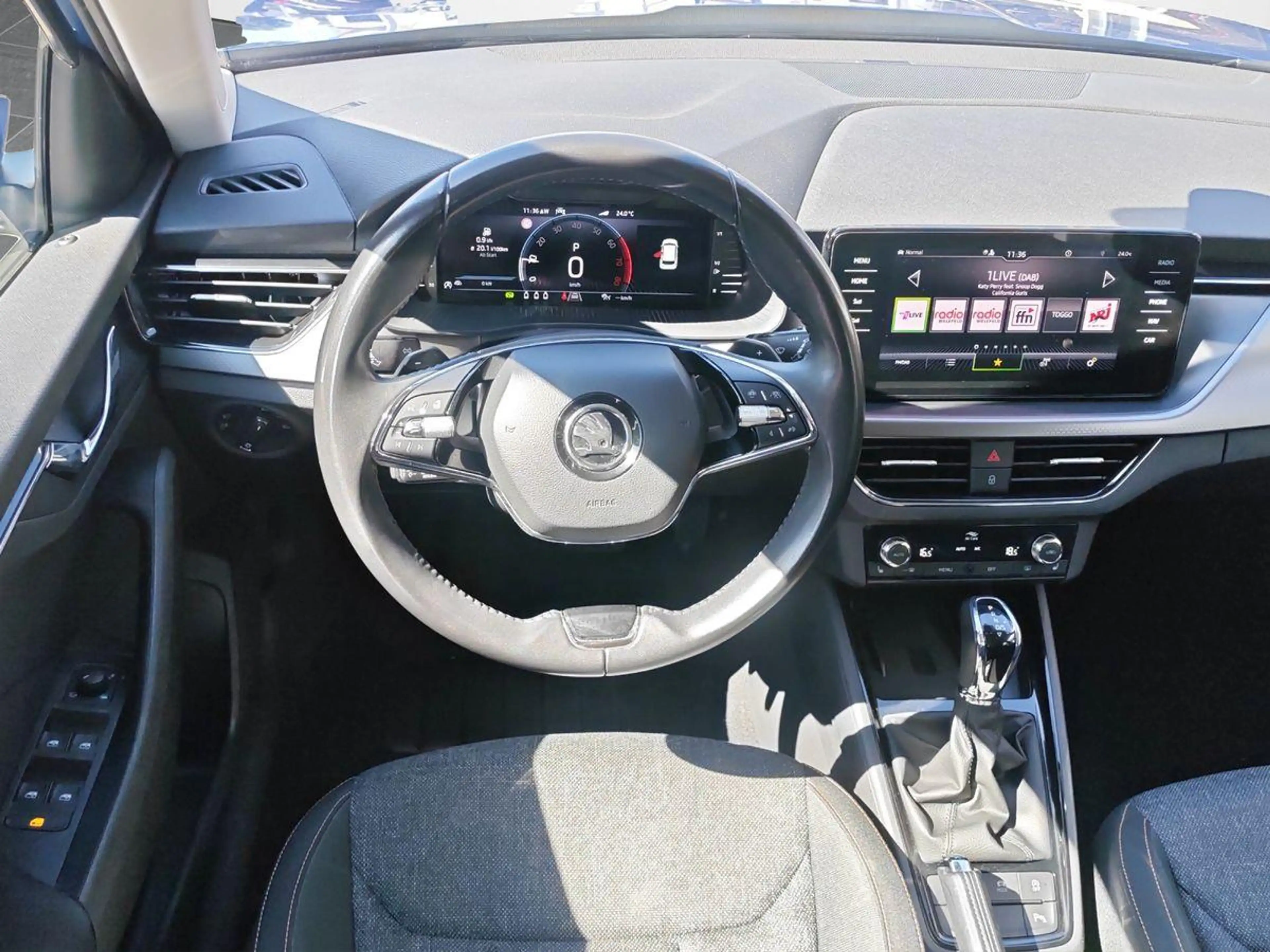 Skoda Kamiq Clever 1.0 TSI DSG AHK ACC Smartlink — photo 10