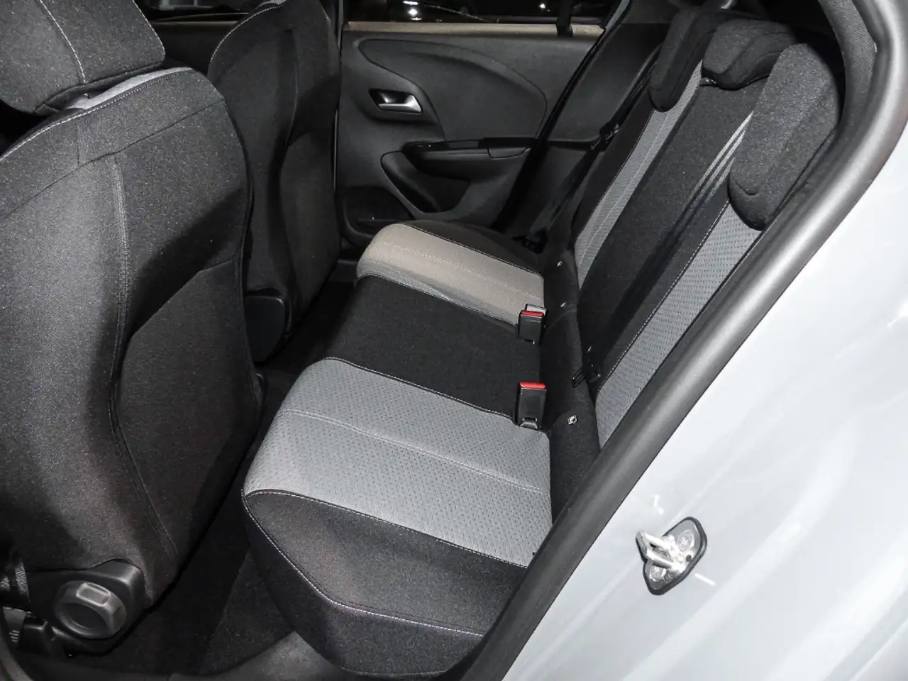 Opel Corsa Edition Winter & Komfort Paket 16 Zoll AWR 14