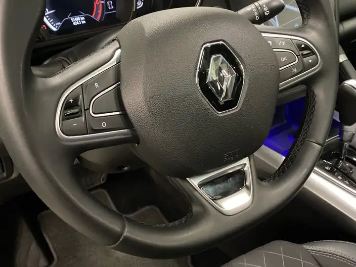 Renault Kadjar 2022, foto 11