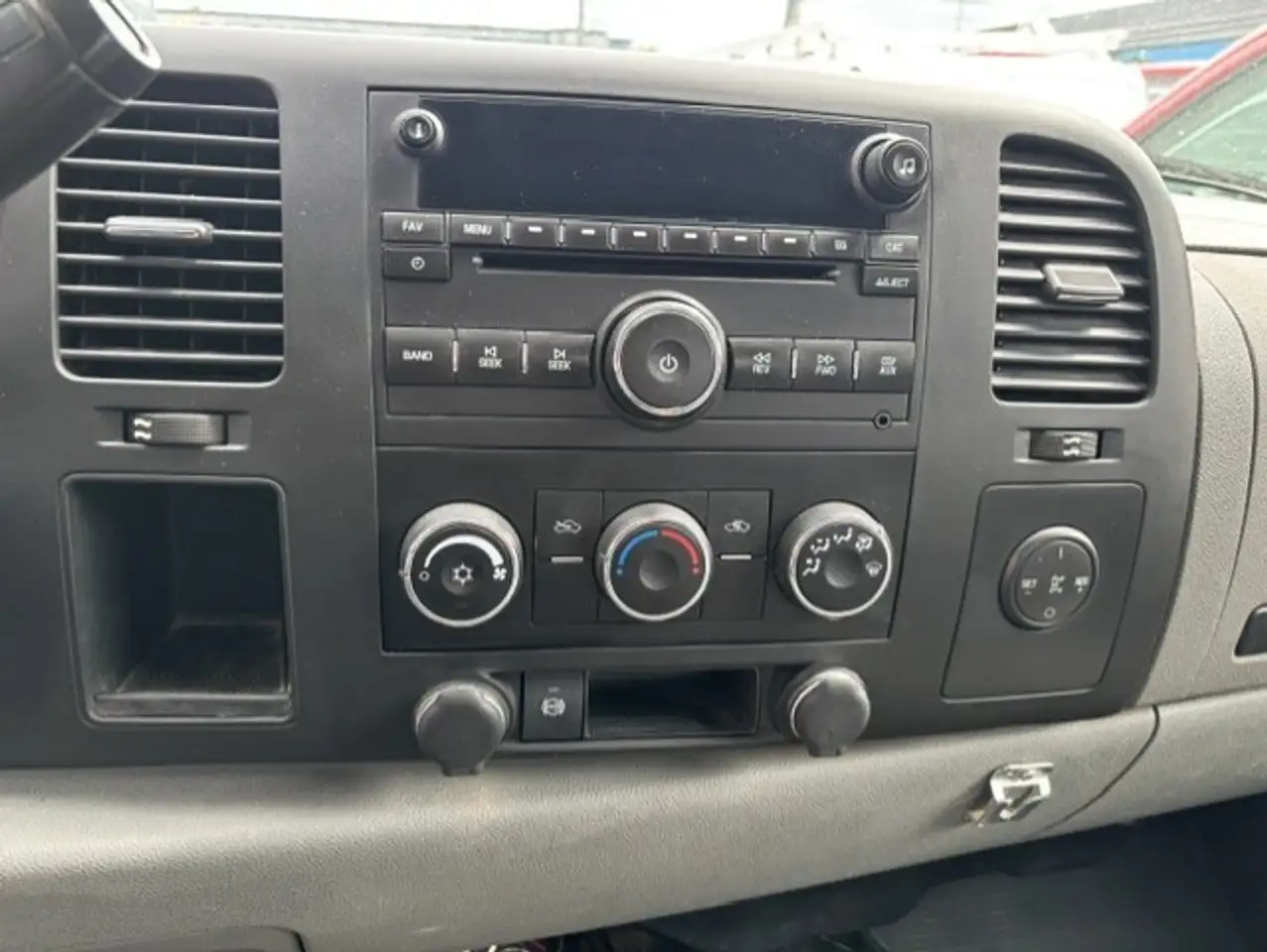 GMC Sierra 3500HD photo GMC Sierra 3500HD