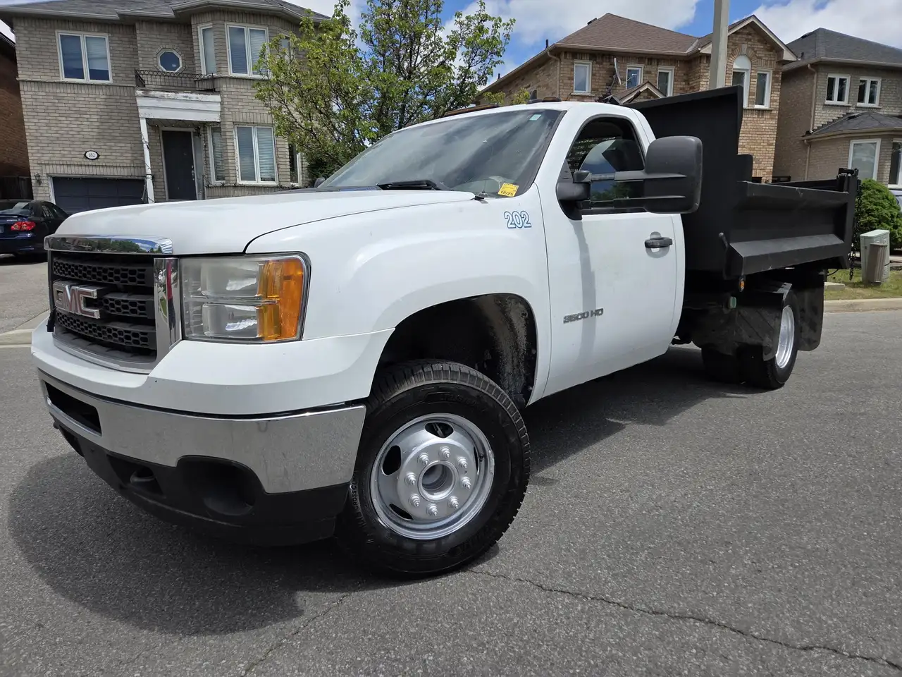 GMC Sierra 3500HD fotografie GMC Sierra 3500HD
