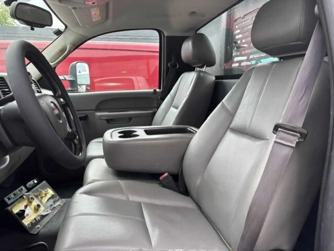 GMC Sierra 3500HD photo GMC Sierra 3500HD