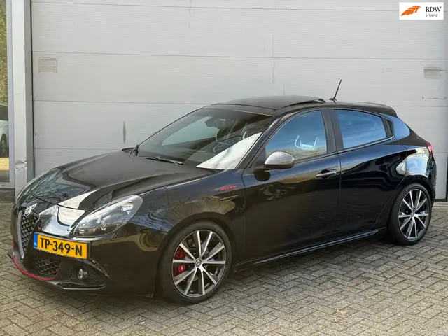 Alfa Romeo Giulietta 1.750 Turbo Veloce Facelift l Pano l Schaalstoelen