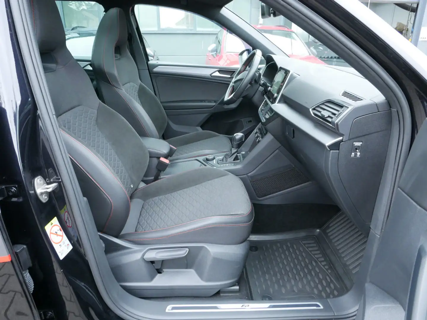 SEAT Tarraco 2.0 TDI FR 4Drive 20"-LM AHK PANO BEA Negro - 2