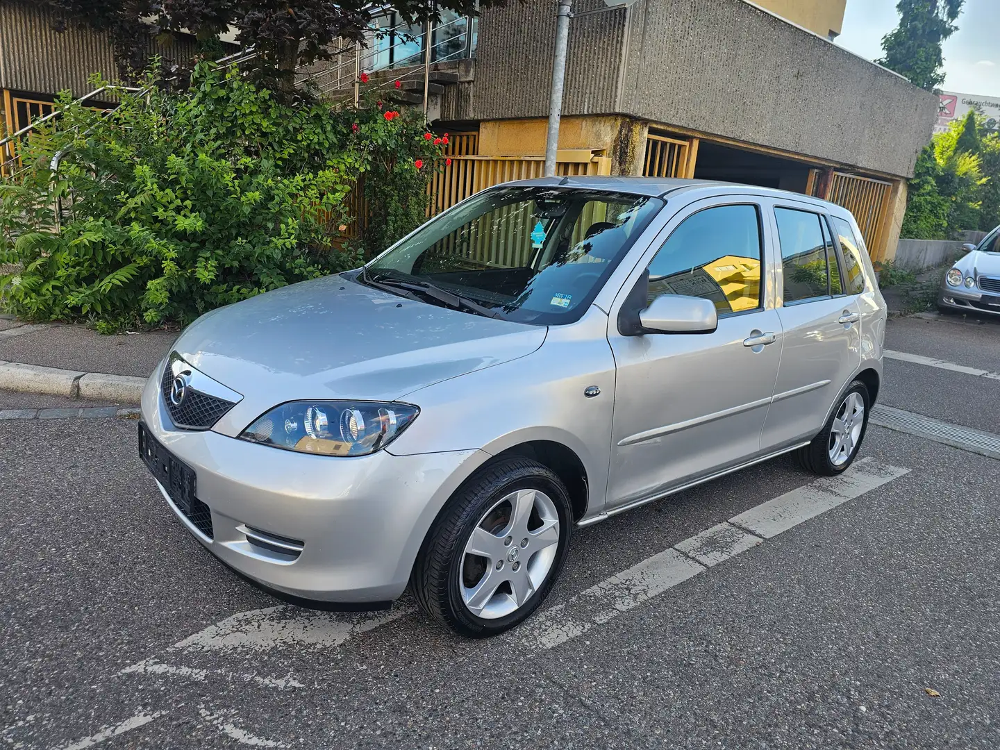 Mazda 2 1.4 Active (59kW) Gri - 1
