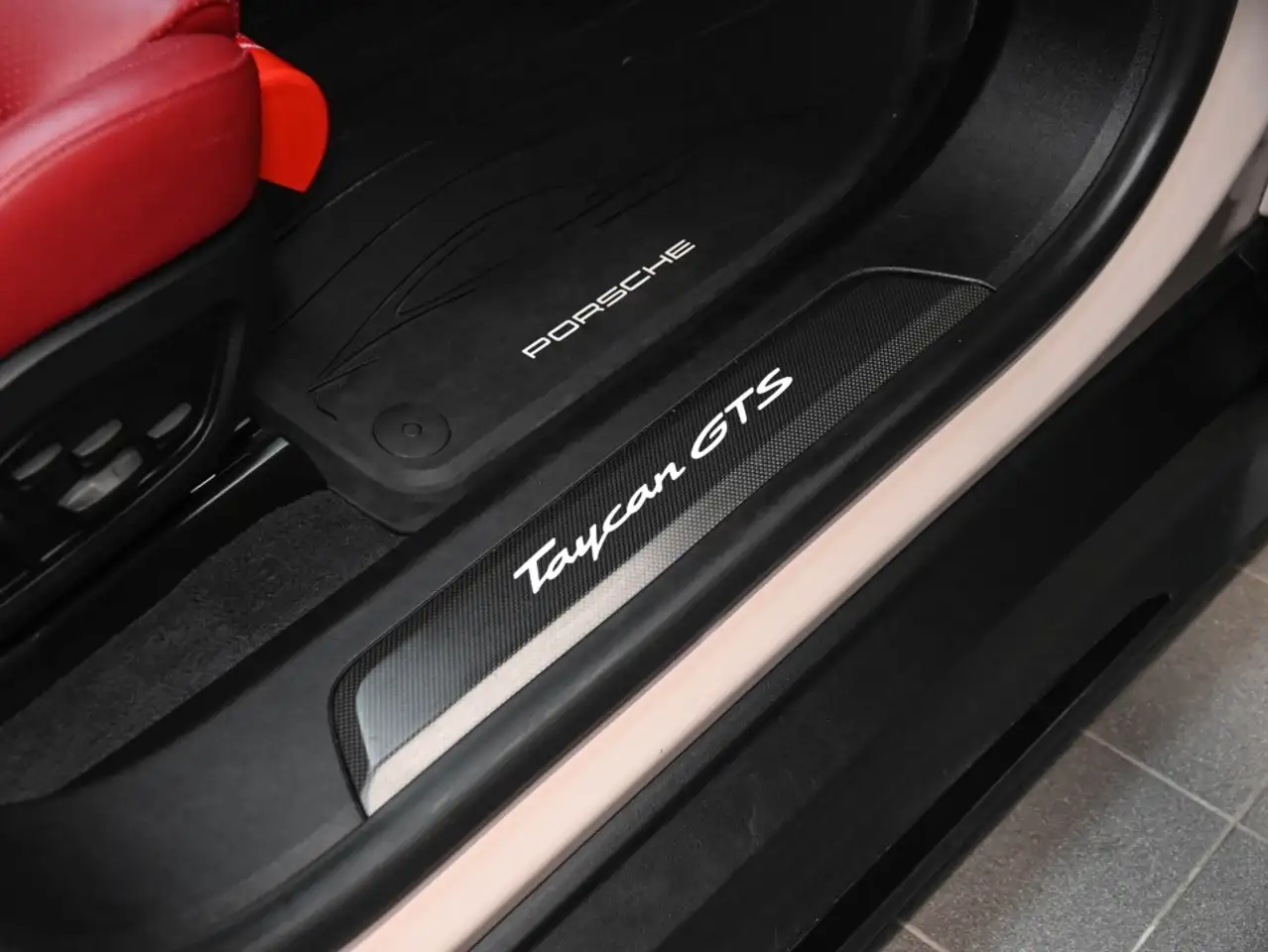 Porsche Taycan fotografie Porsche Taycan