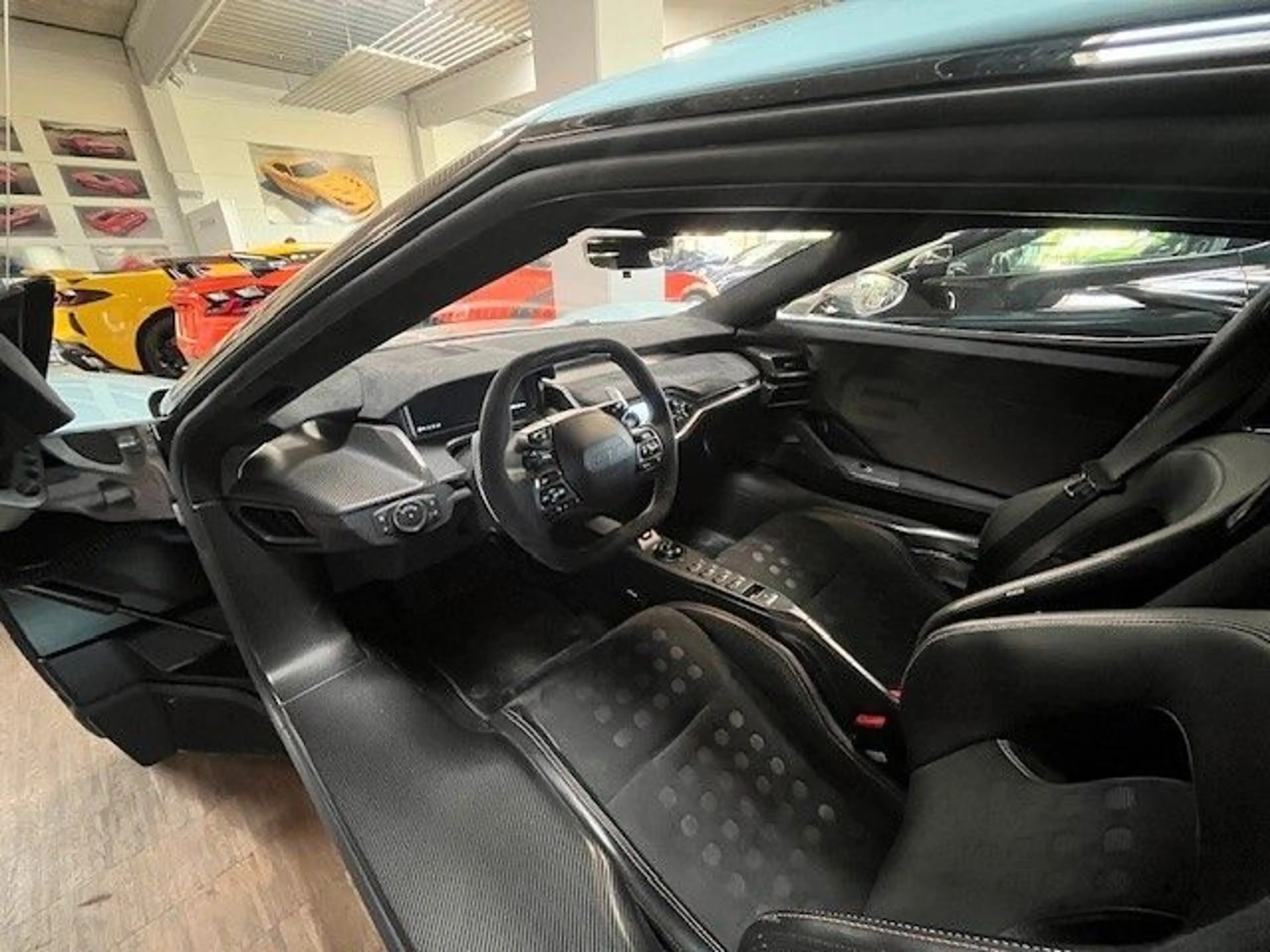 Ford GT GULF 69 Heritage Edition Carbon Felgen — photo 12