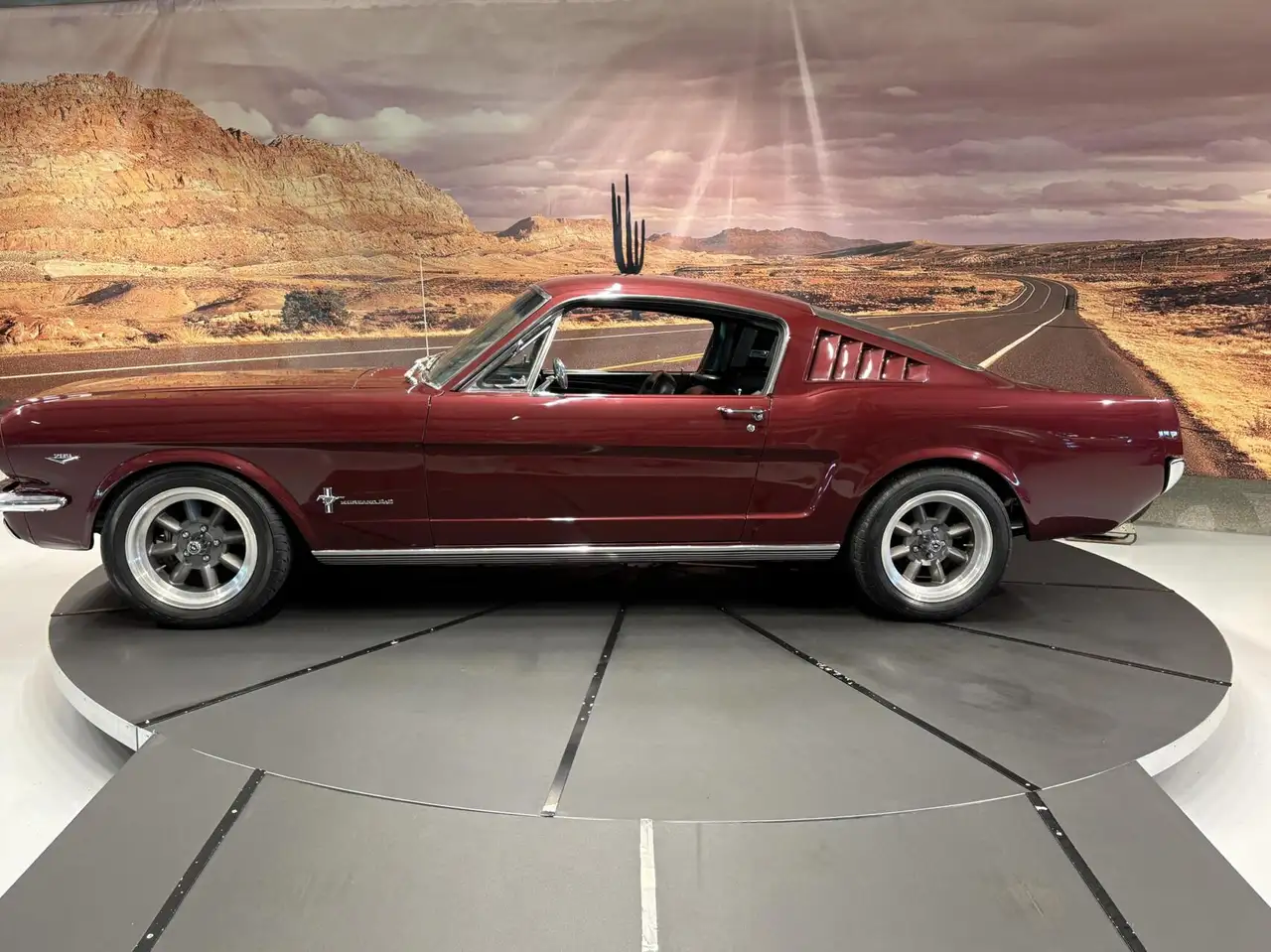 Ford Mustang Fastback, foto 10