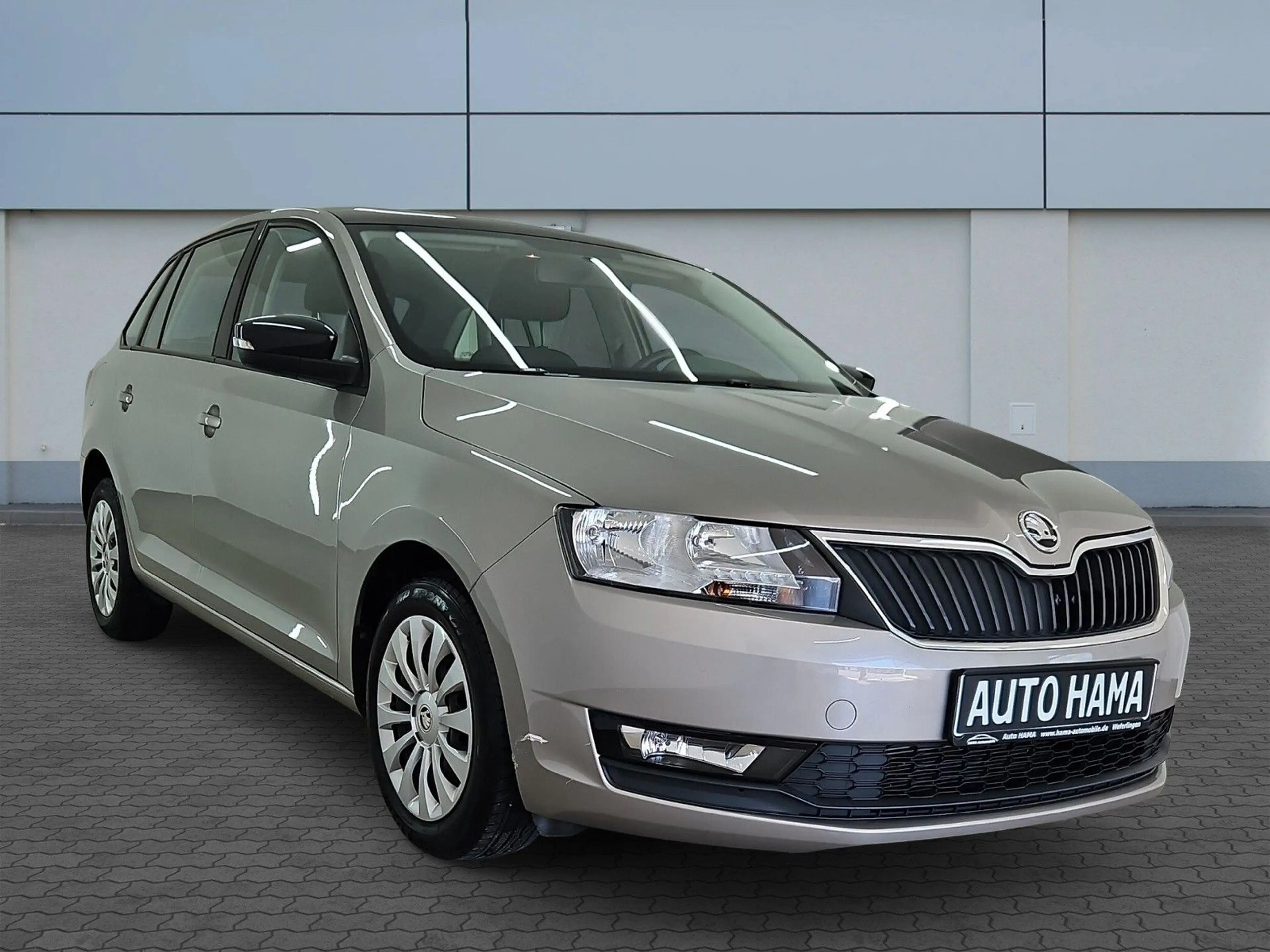 Skoda Rapid/Spaceback Spaceback Ambition *PANO*AUTOM*KLIMA*TOP* — photo 5