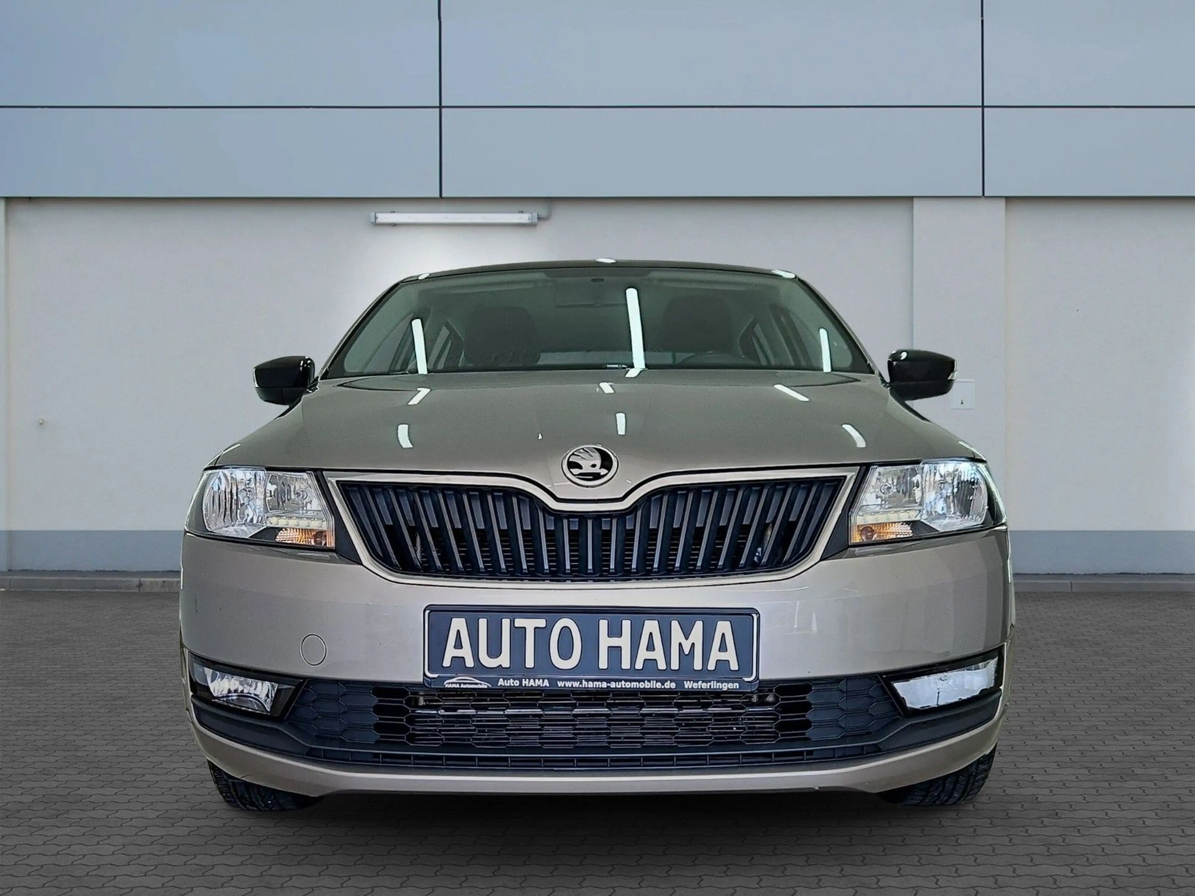 Skoda Rapid/Spaceback Spaceback Ambition *PANO*AUTOM*KLIMA*TOP* — photo 3