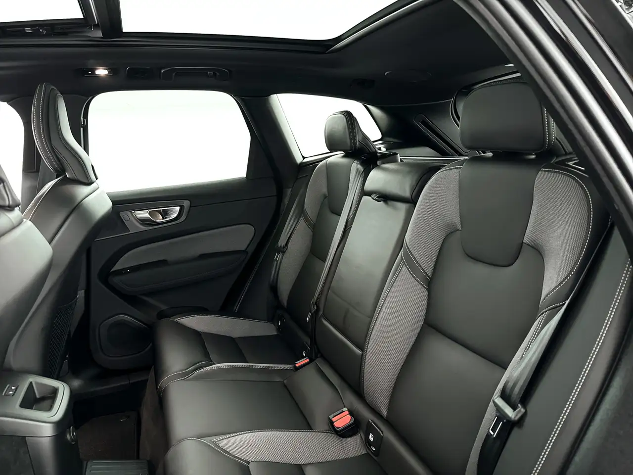 Volvo XC60 2026 — фото 13