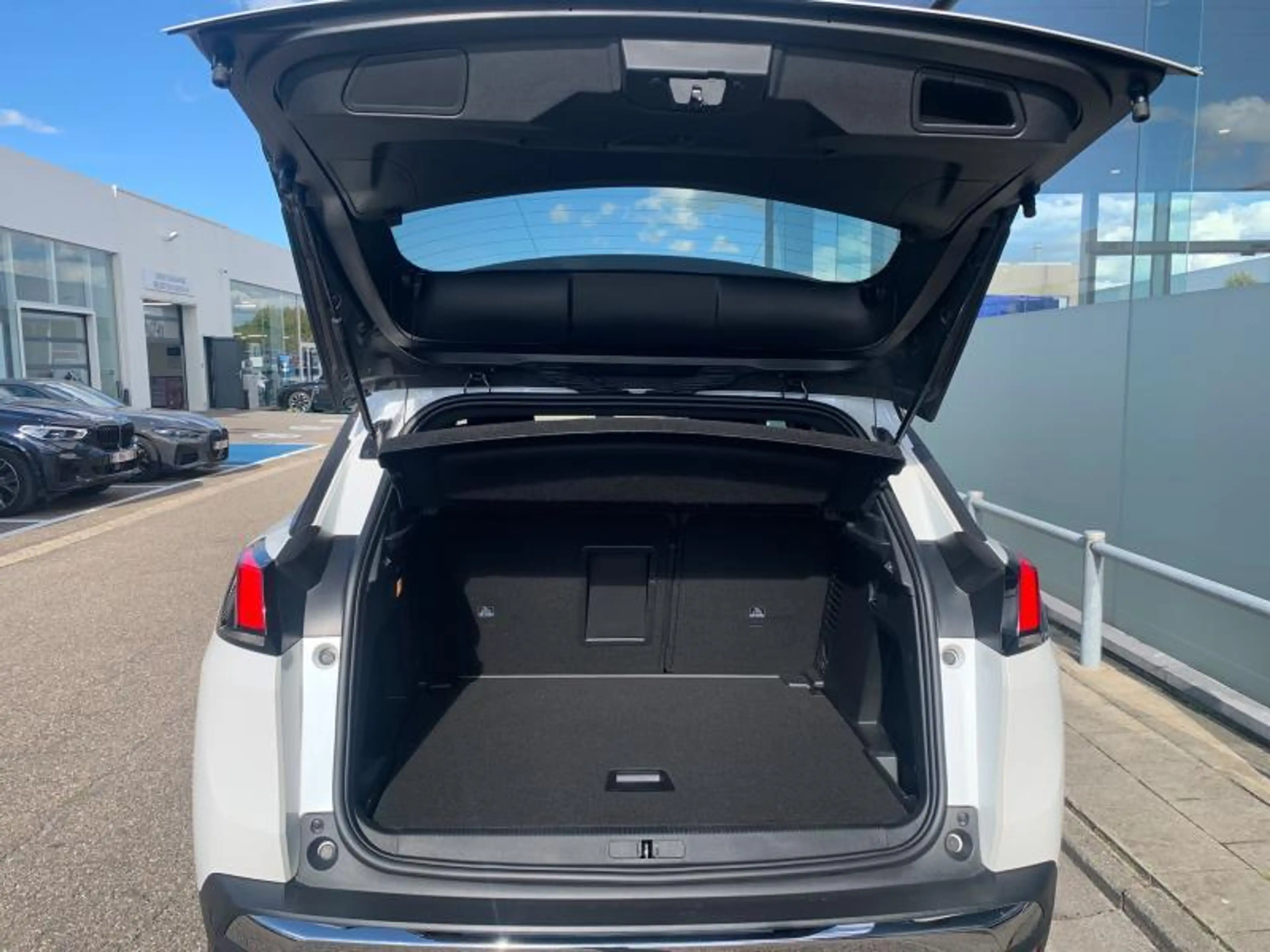 Peugeot 3008 ALLURE PACK GARANTIE 48 MOIS — photo 9