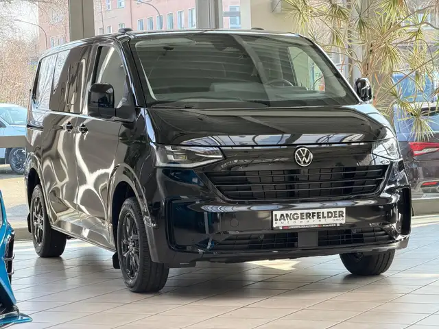 Volkswagen Transporter main image