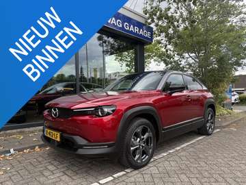 e-SkyActiv 145 First Edition 36 kWh Apple Carplay