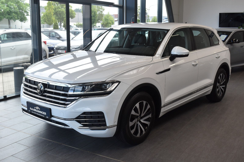 Volkswagen Touareg V6 3.0TDI Elegance 4Motion LED~VirtC~ACC — photo 4