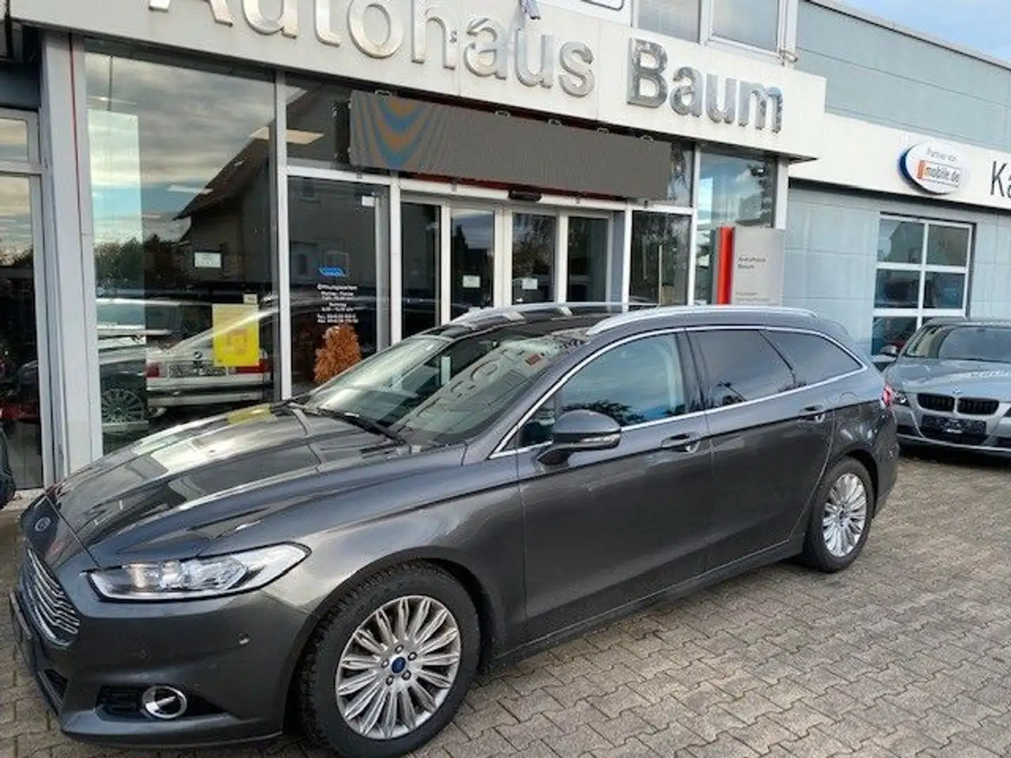 Ford Mondeo Turnier Titanium Grau - 2