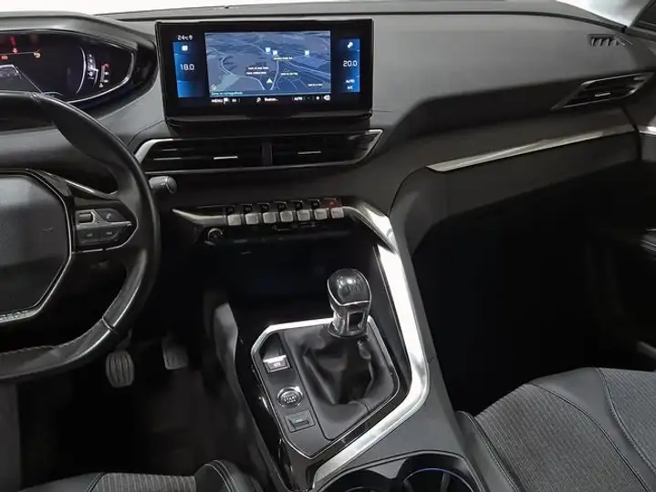 Peugeot 5008 2023, foto 31