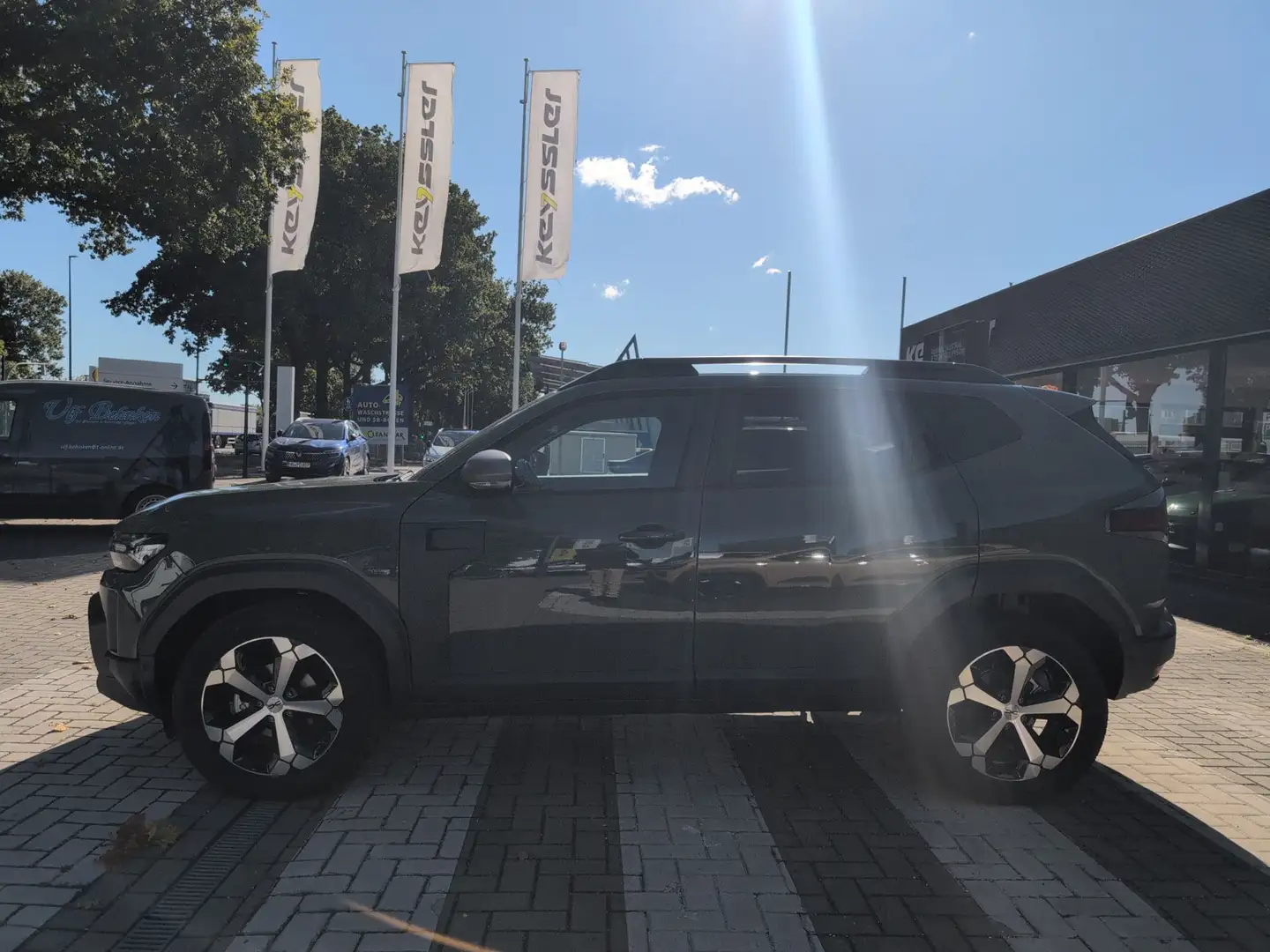 Dacia Duster III 1.2 TCe 130 Mild-Hybrid EU6e Journey Gris - 2