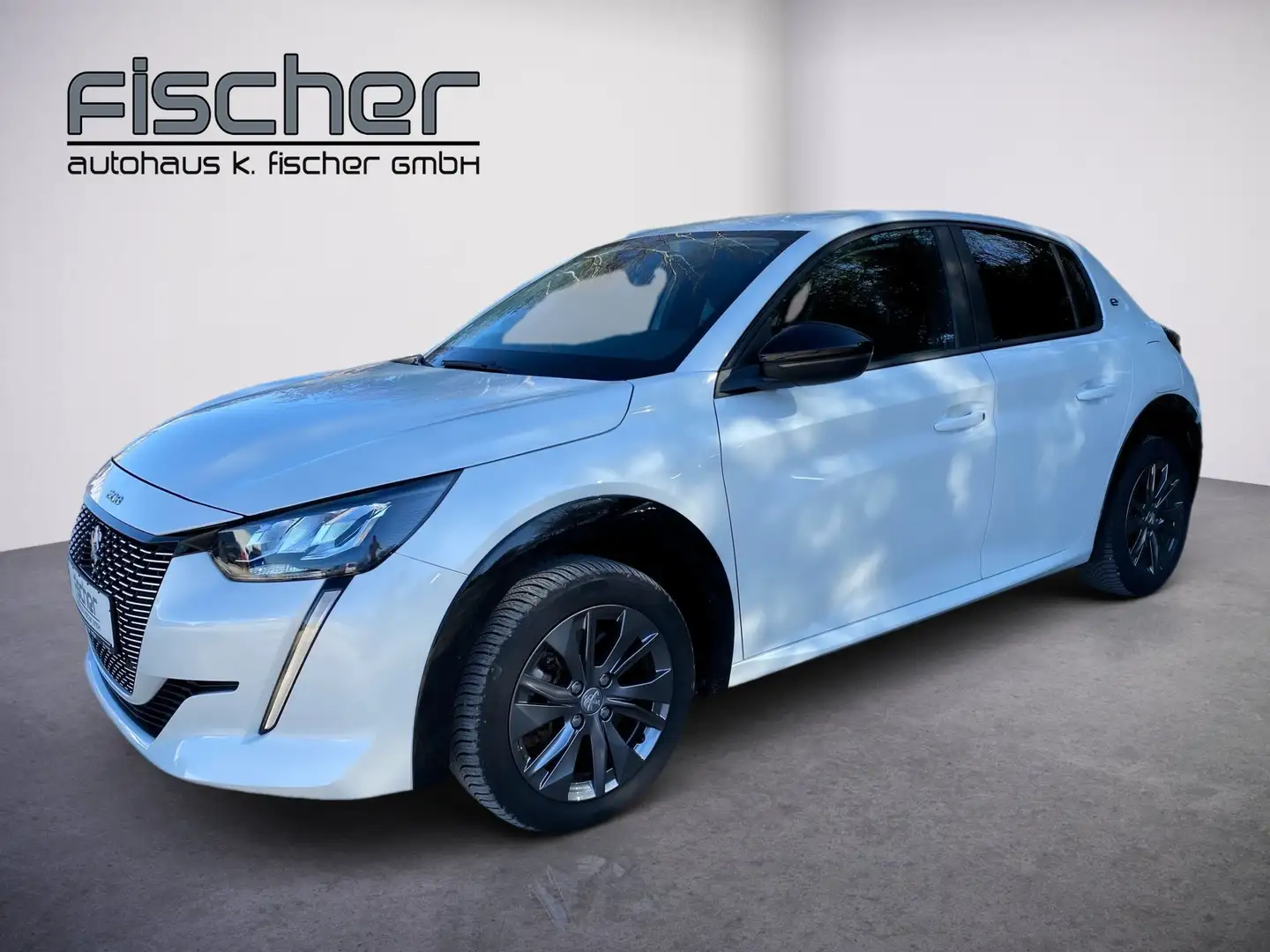Peugeot e-208 Active Pack Elektromotor 136 Weiß - 1